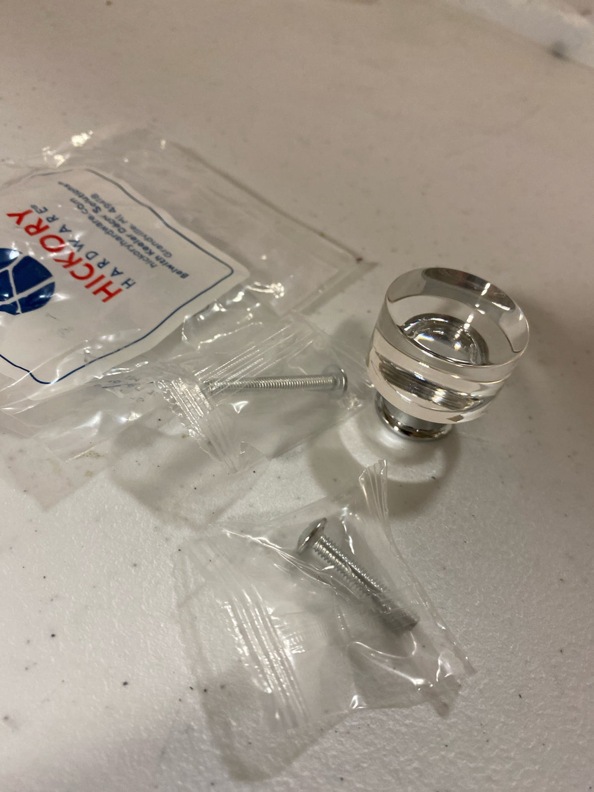 Hickory Hardware P3709-CACH Midway 1-1/4" Chic Acrylic Clear Round Button Cabinet Knob / Drawer Knob - Crysacrylic/Chrome