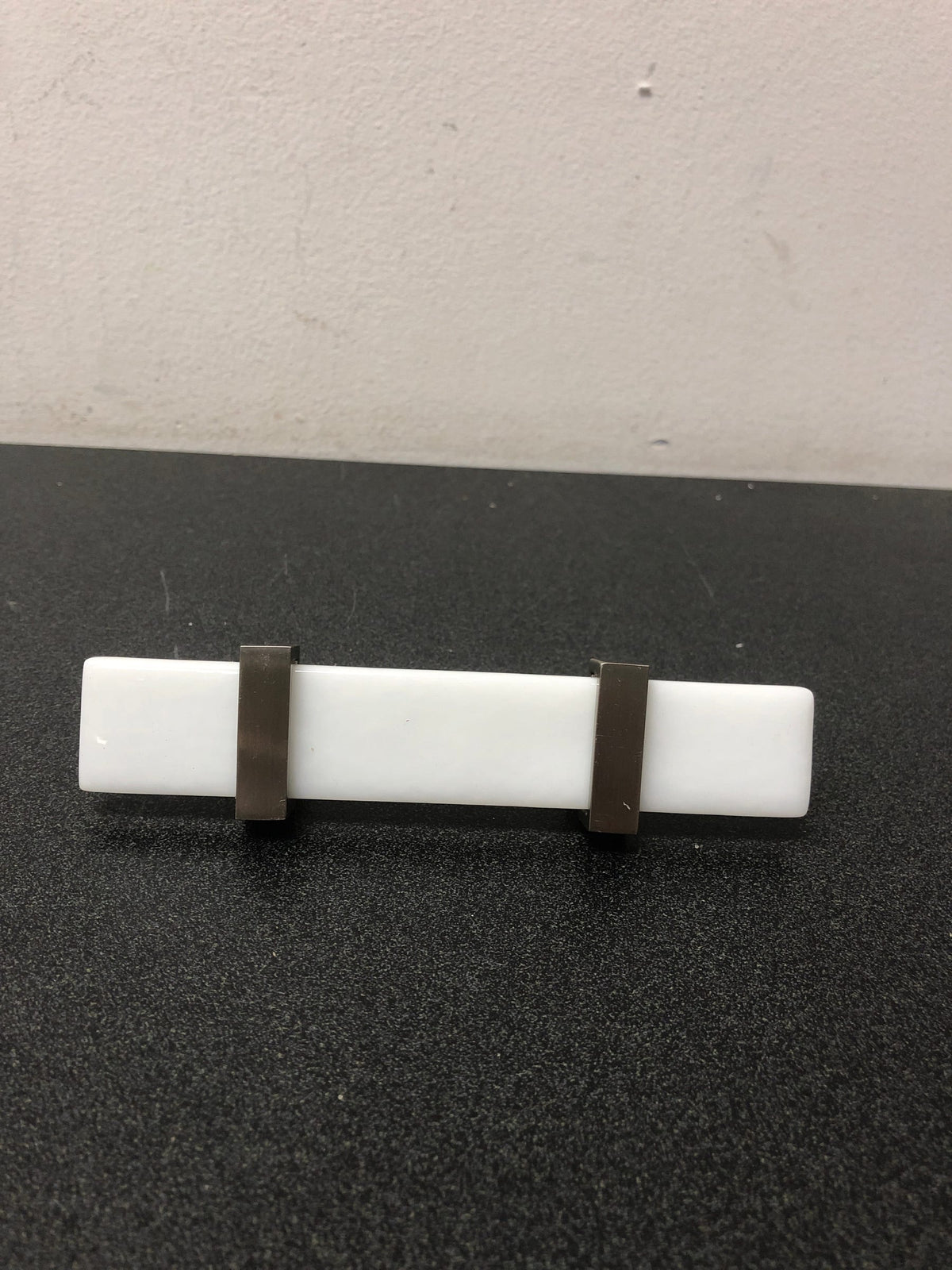 Sietto P-1901-5.5-SN Adjustable Center to Center 5-1/2 Inch Long Handle Cabinet Pull with White Glass - Satin Nickel