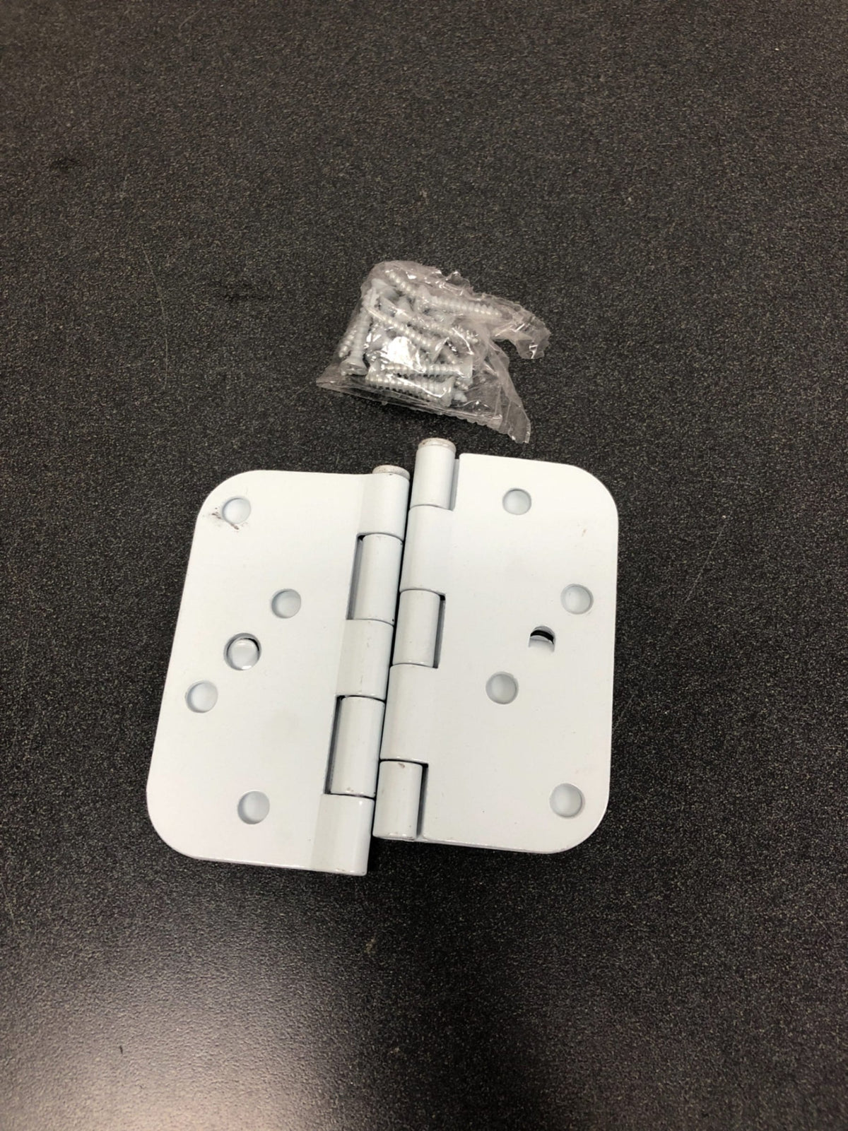 Deltana S44R5USPWBMS 4" x 4" Plain Bearing 5/8" Radius Corners Mortise Hinge - Pair - Prime Coated White