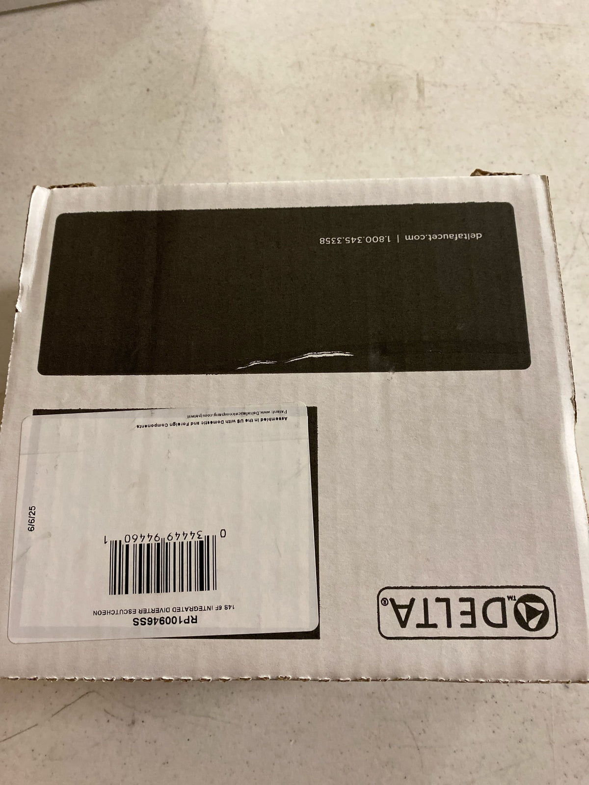 Delta RP100946SS Tetra Escutcheon Plate - Brilliance Stainless
