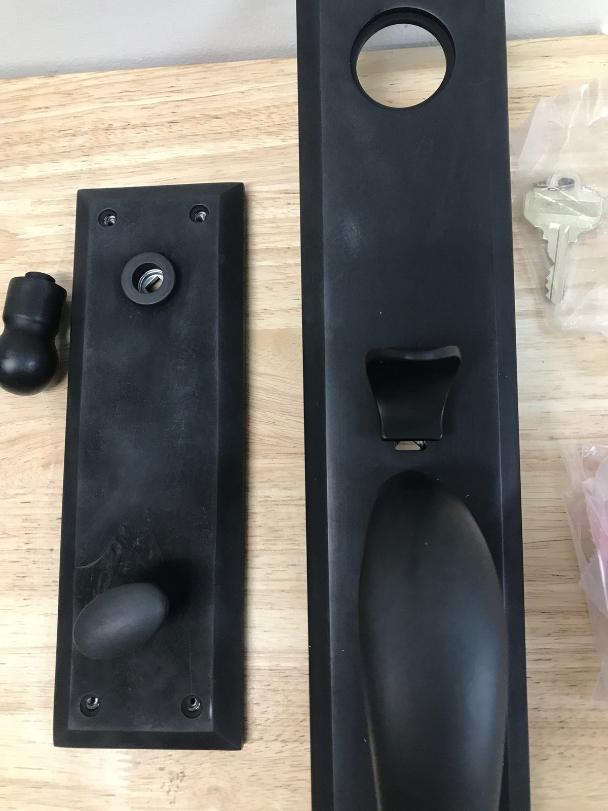 Baldwin 6403190RENT Cody Style Full Escutcheon Single Cylinder Right Handed Handleset with Wave Style Interior Lever - Satin Black