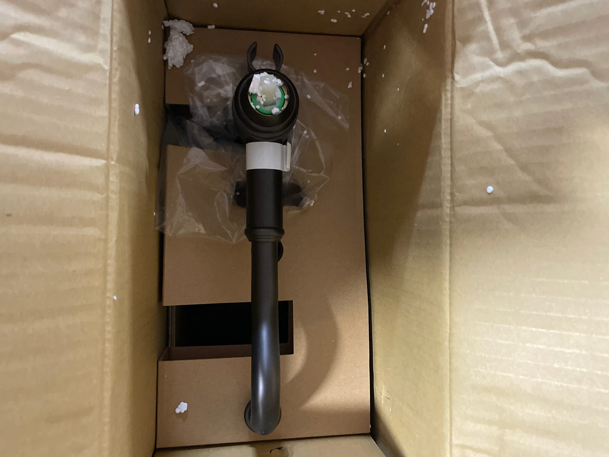 Kingston Brass KS7135DPL Paris Floor Mounted Tub Filler – Includes Hand Shower - Oil Rubbed Bronze