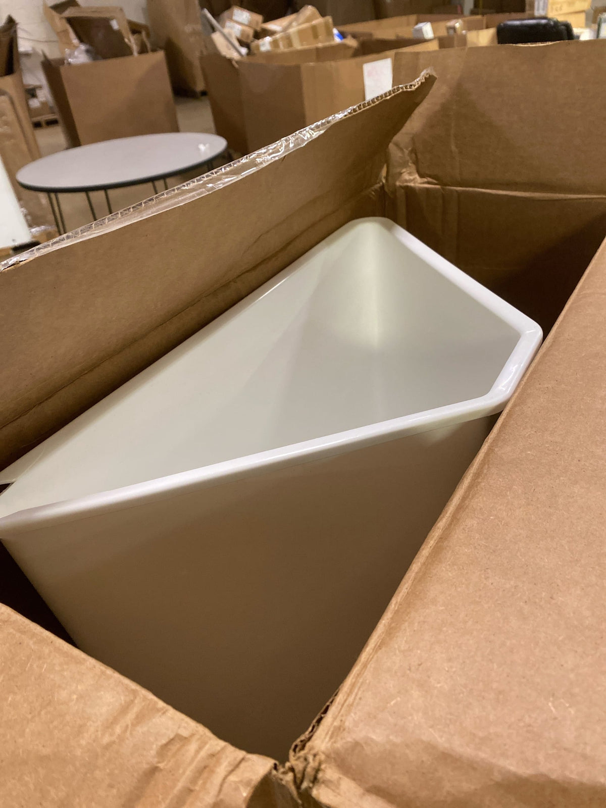 (1) White Replacement Container