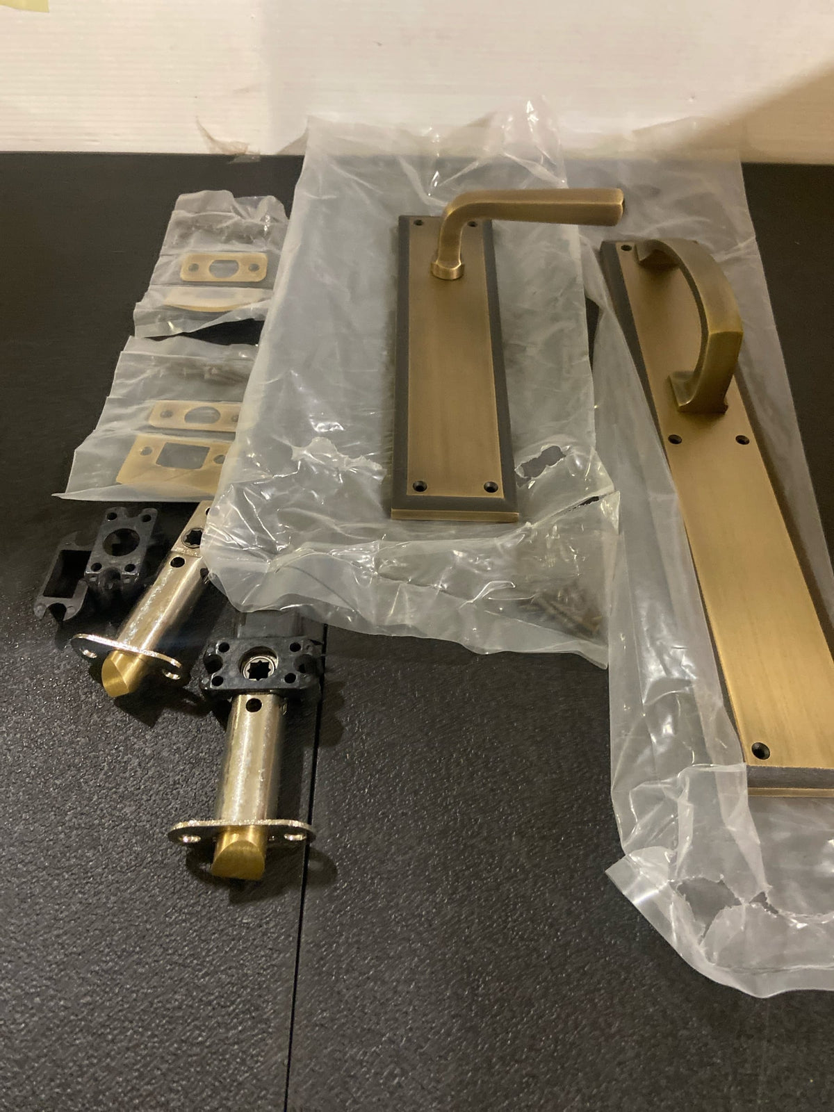 Signature Hardware 479314 Aurick Right Handed Solid Brass Dummy Door Lever Set - Antique Brass