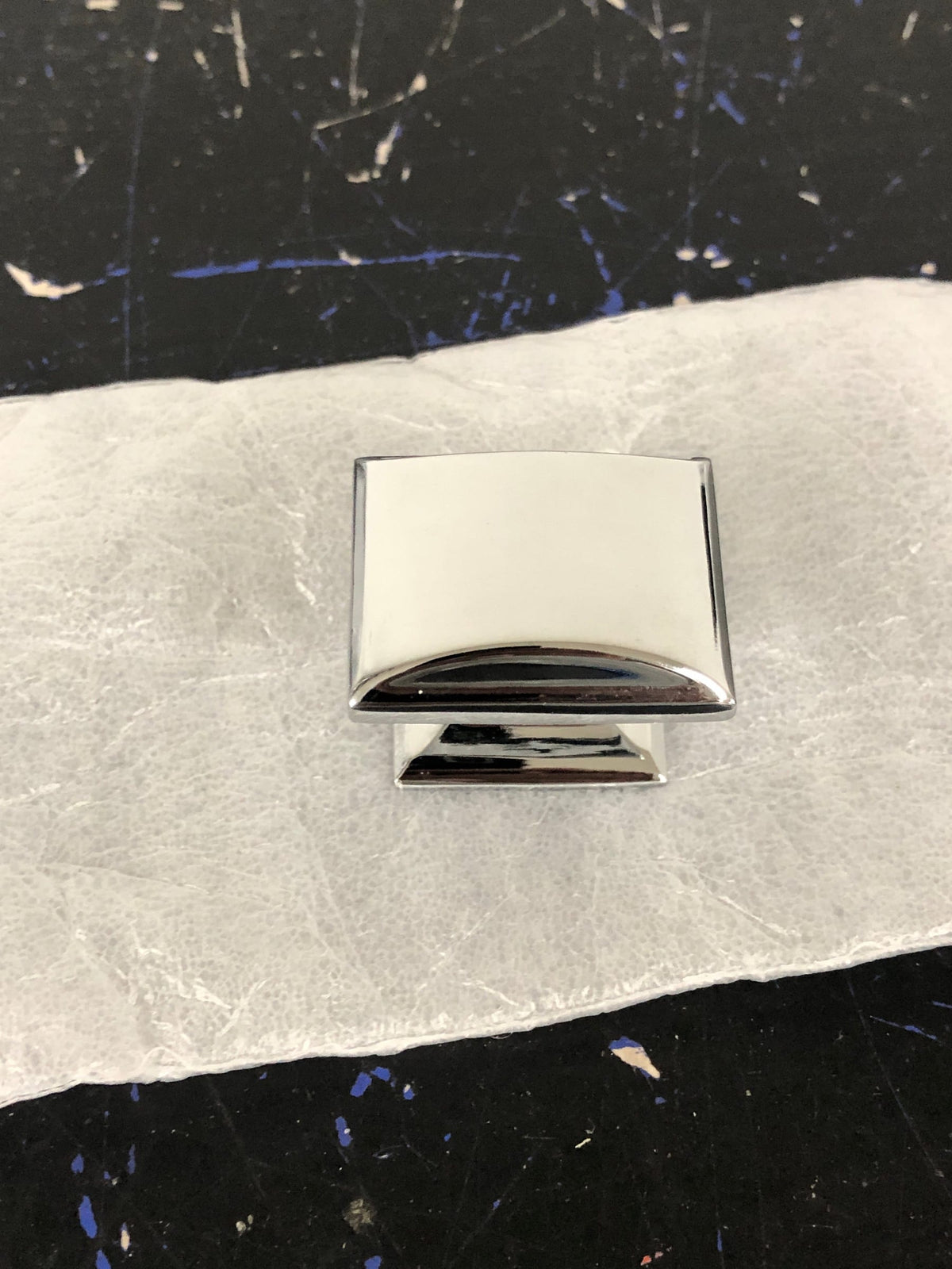 Amerock BP2934026 Candler 1-1/4 Inch Rectangular Cabinet Knob - Polished Chrome