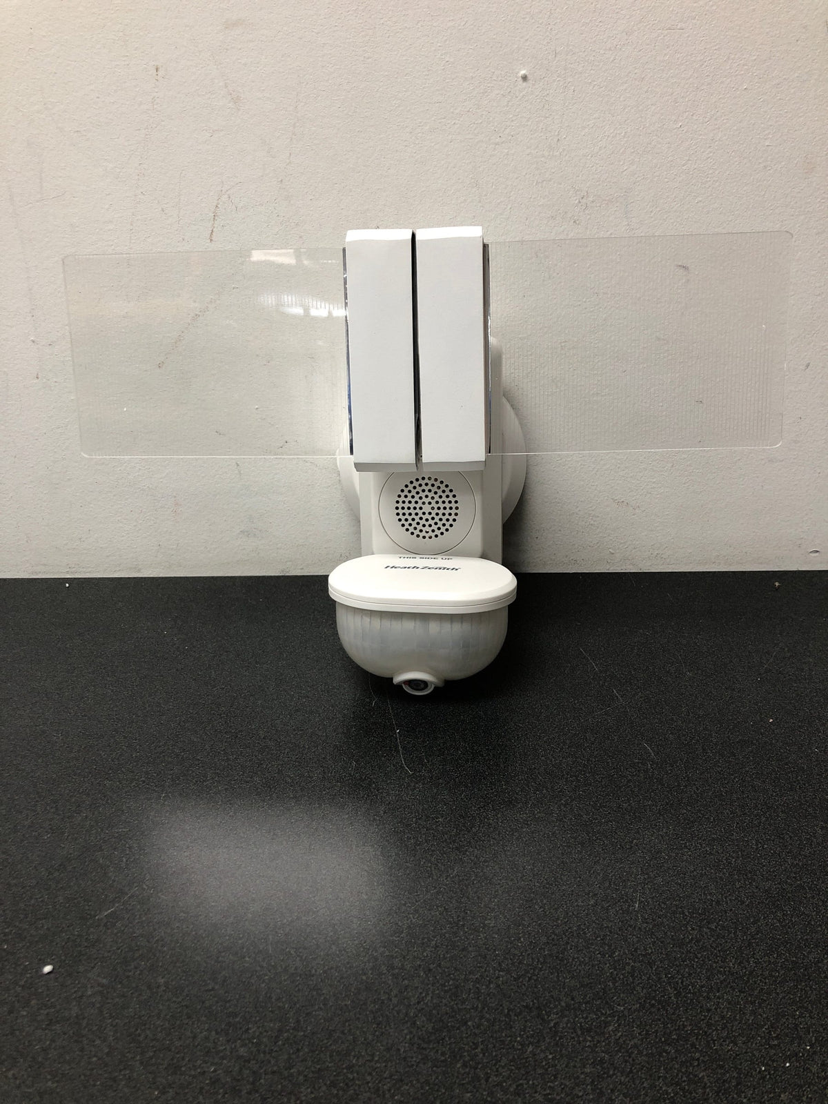 Secur360 HZ-9309-WH 2000 Lumens Integrated LED Motion Sensor Wired Edge Lit White Outdoor Security Flood Light with Video Wi-Fi Connected
