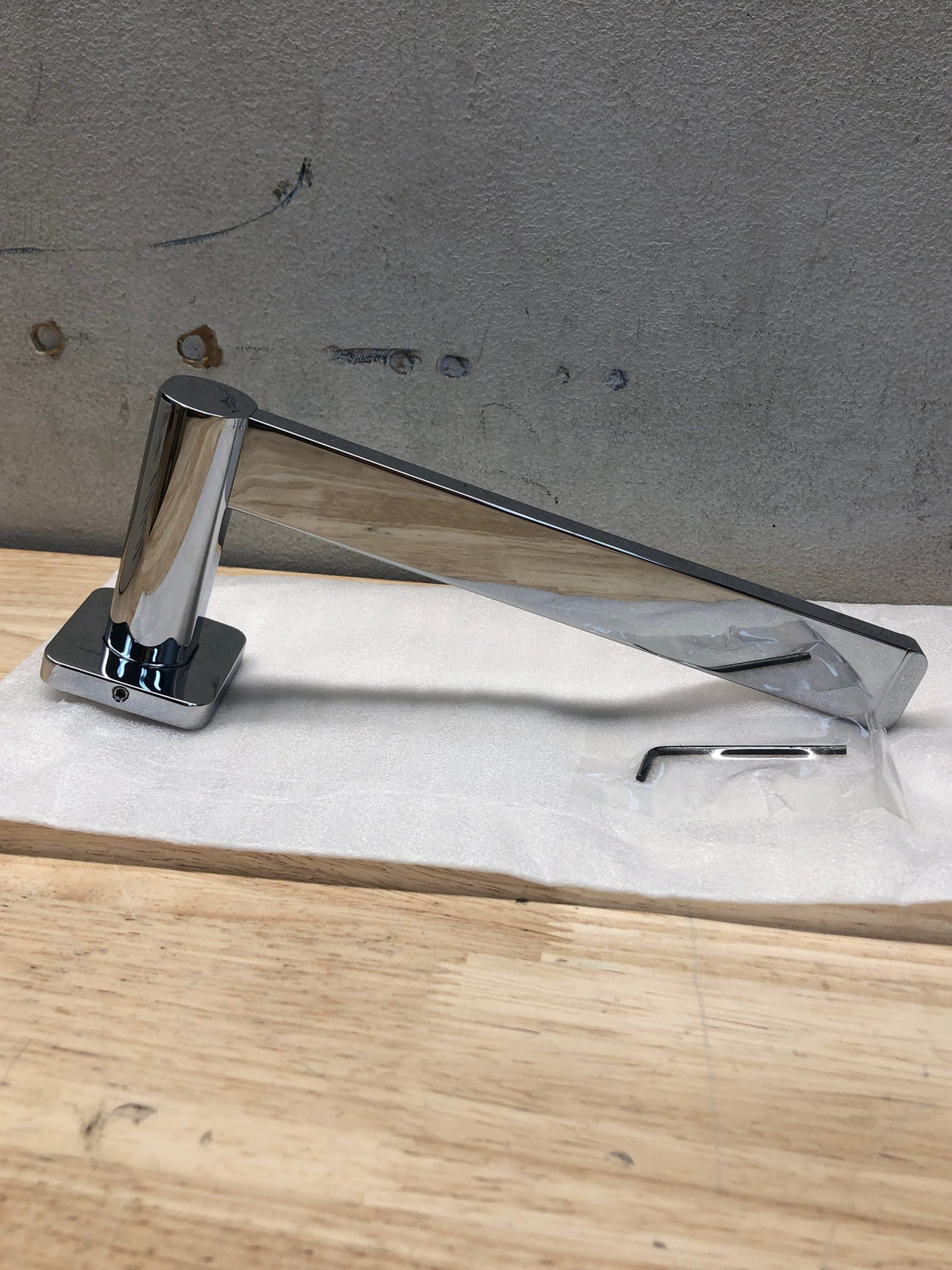 Kohler K-23526-CP Parallel 9" Towel Bar - Polished Chrome