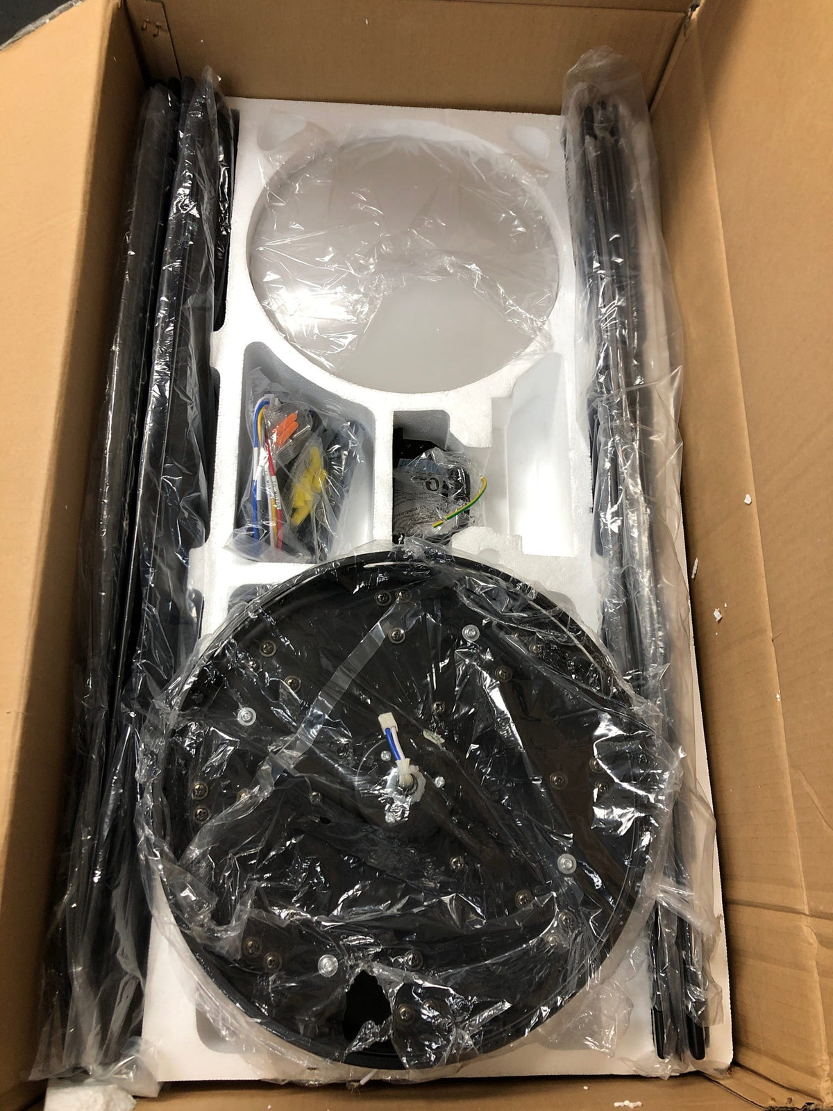 Flint garden FGF6105110VFG 60 in. Indoor Integrated Dimmable LED Matte Black 8-Blades Ceiling Fan with Light and Remote Control