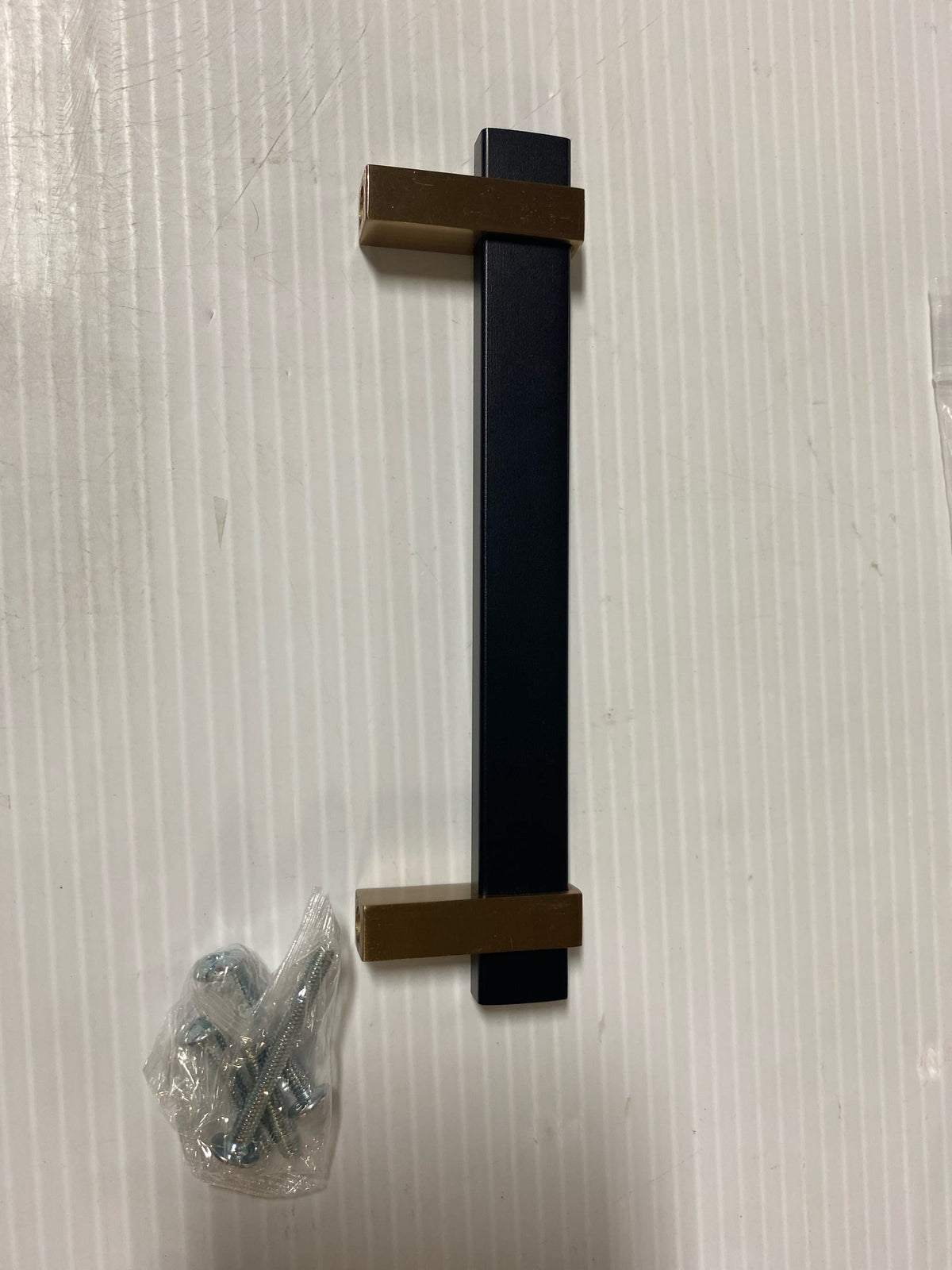 Amerock BP36724MBCZ Mulino 5-1/16 in. (128 mm) Center-to-Center Modern Matte Black/Champagne Bronze Bar Cabinet Pull