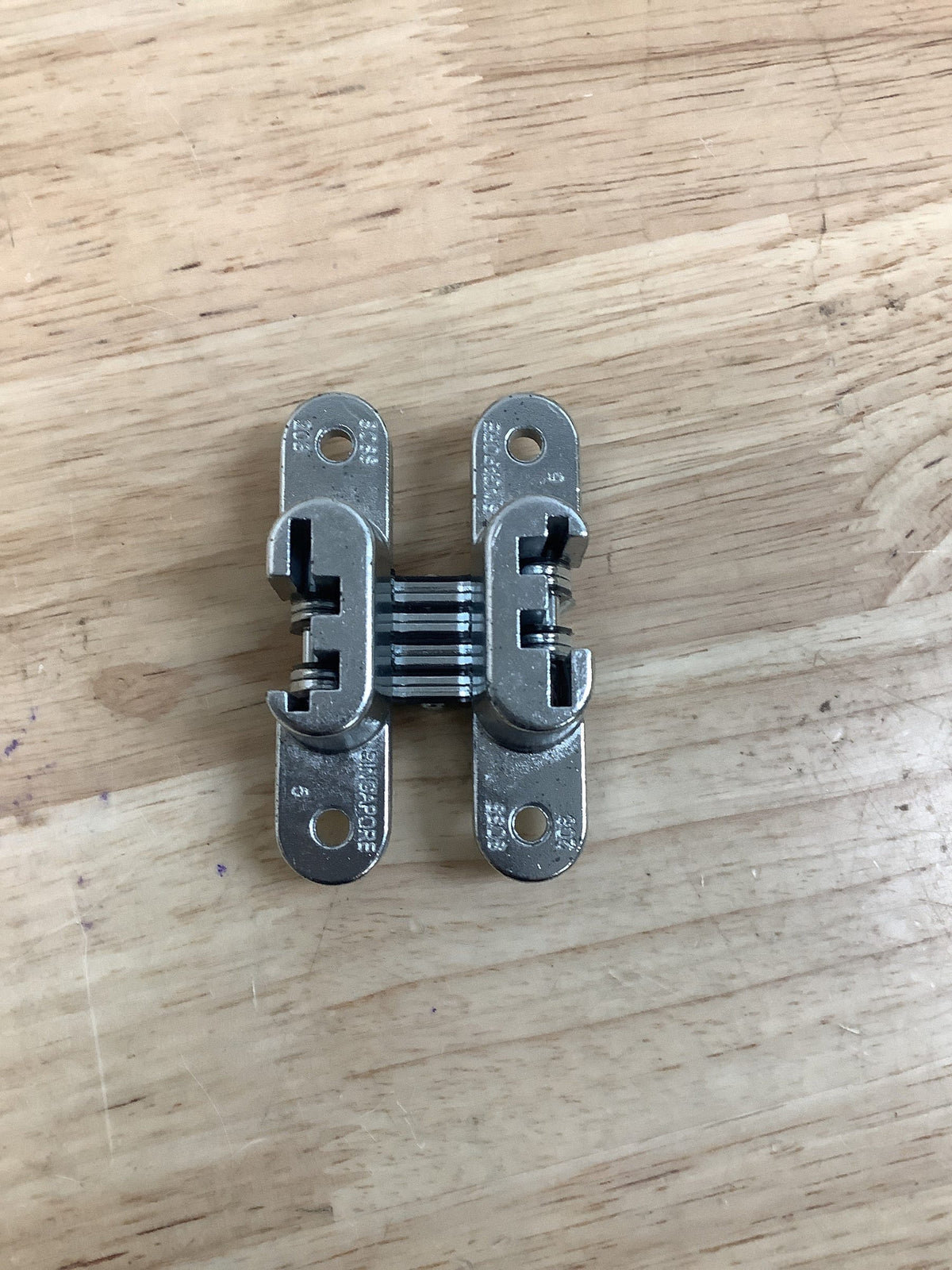Soss 208US26D Invisible Medium Duty Door Hinge with 180° Degree Opening Angle - Single Hinge - Satin Chrome