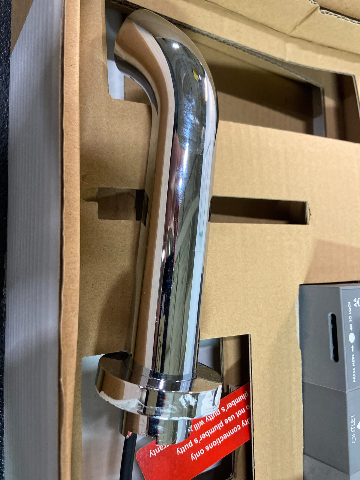 Speakman SF-1000 Sensorflo 0.5 GPM Single Hole Bathroom Faucet - Polished Chrome