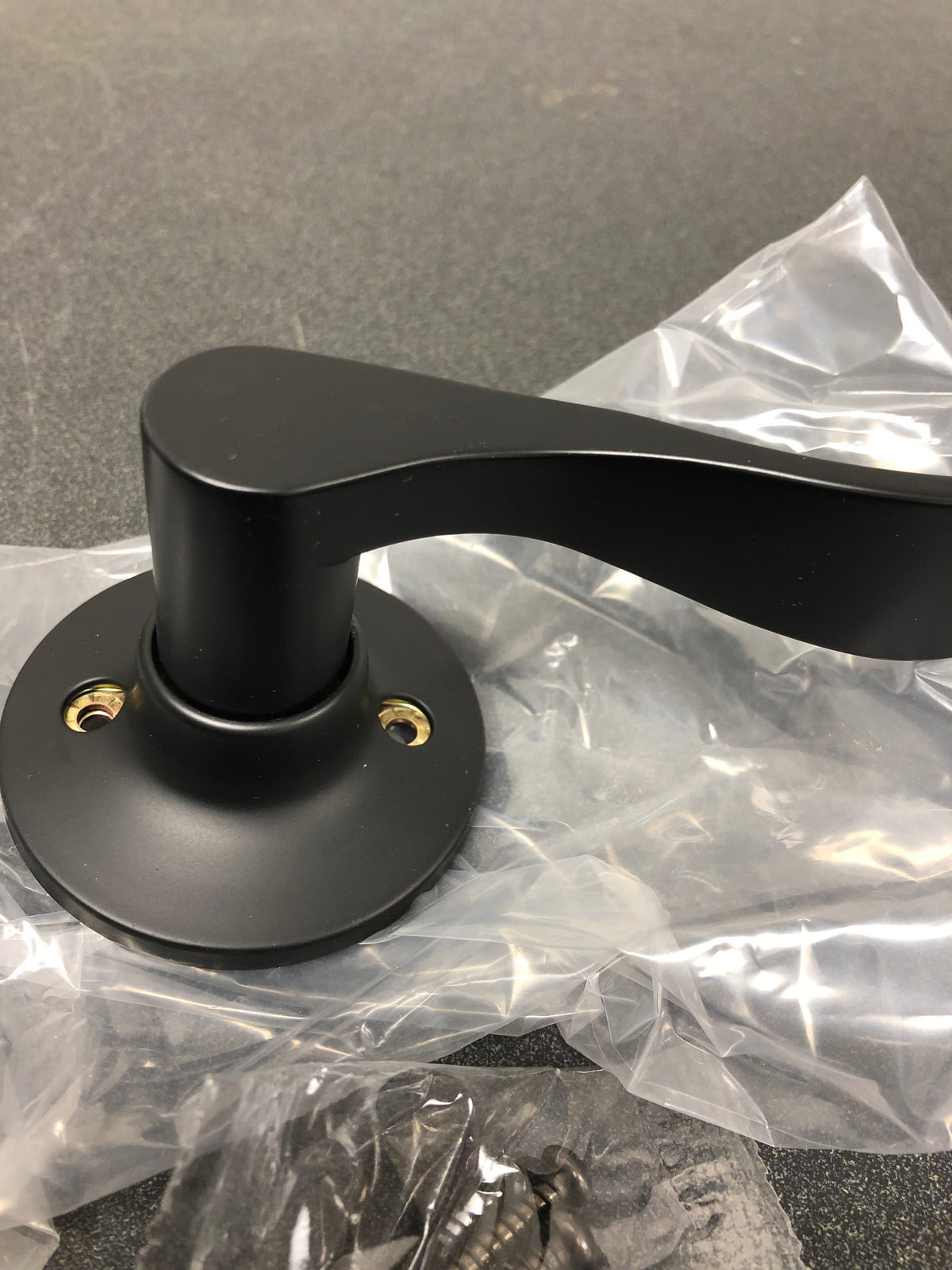 Miseno MLK7011BK Torry Wave Left Handed Non-Turning One-Sided Door Lever - Matte Black