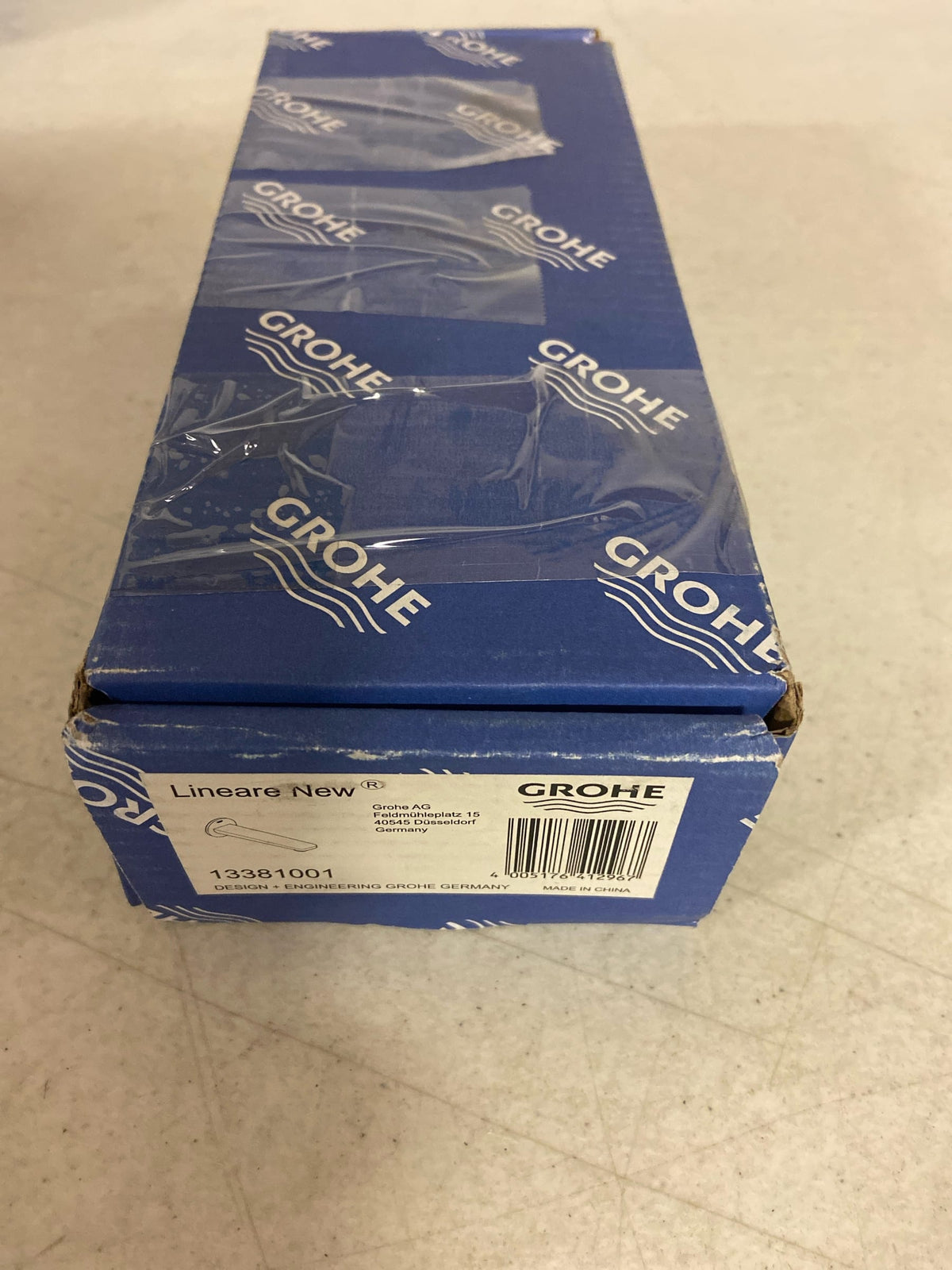 Grohe 13381001 Lineare 6-11/16" Tub Spout with StarLight Technology - Starlight Chrome