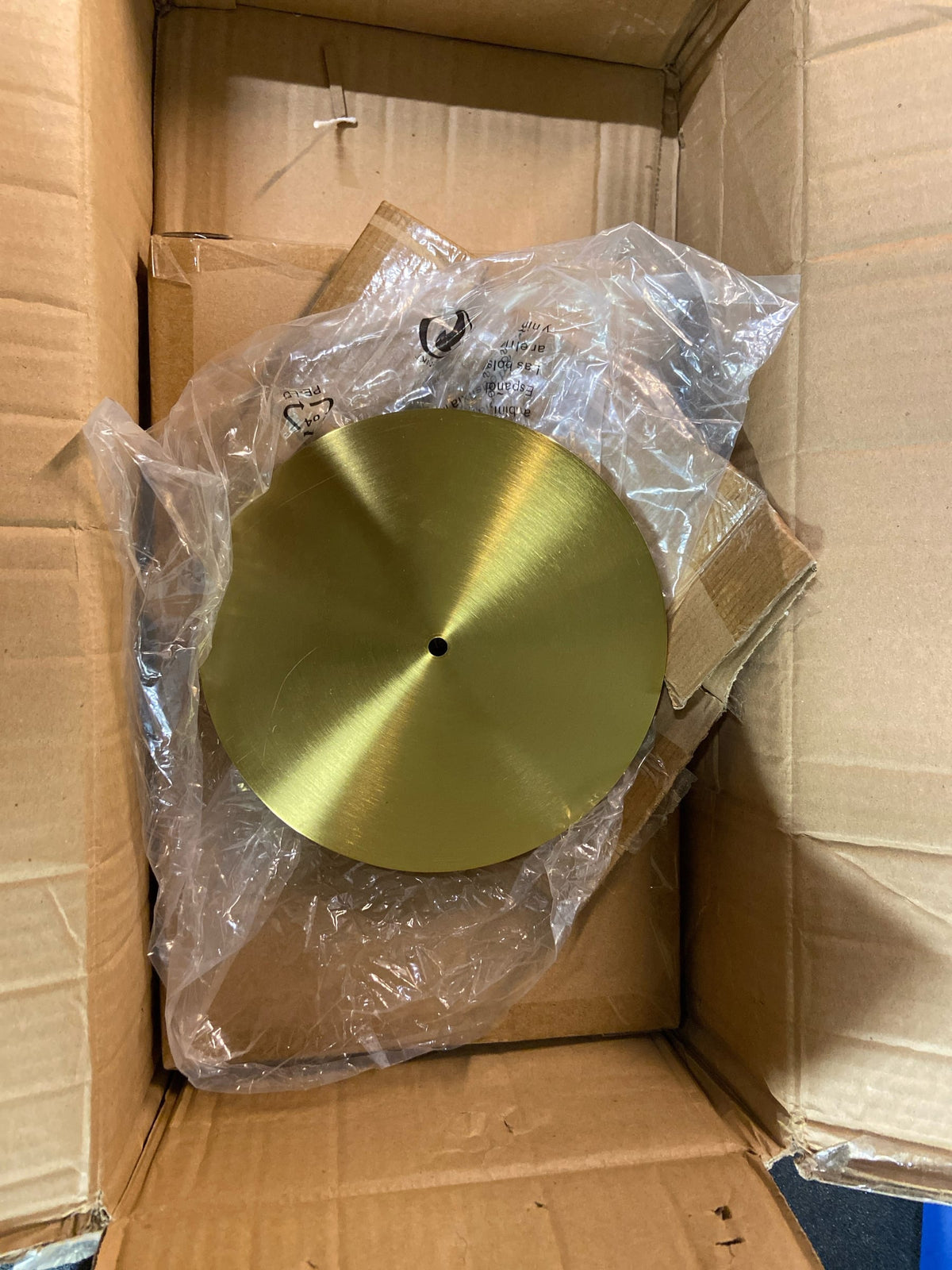 Dainolite Constance Table Lamp - 6W - Aged Brass Finish - Frosted Acrylic Diffuser