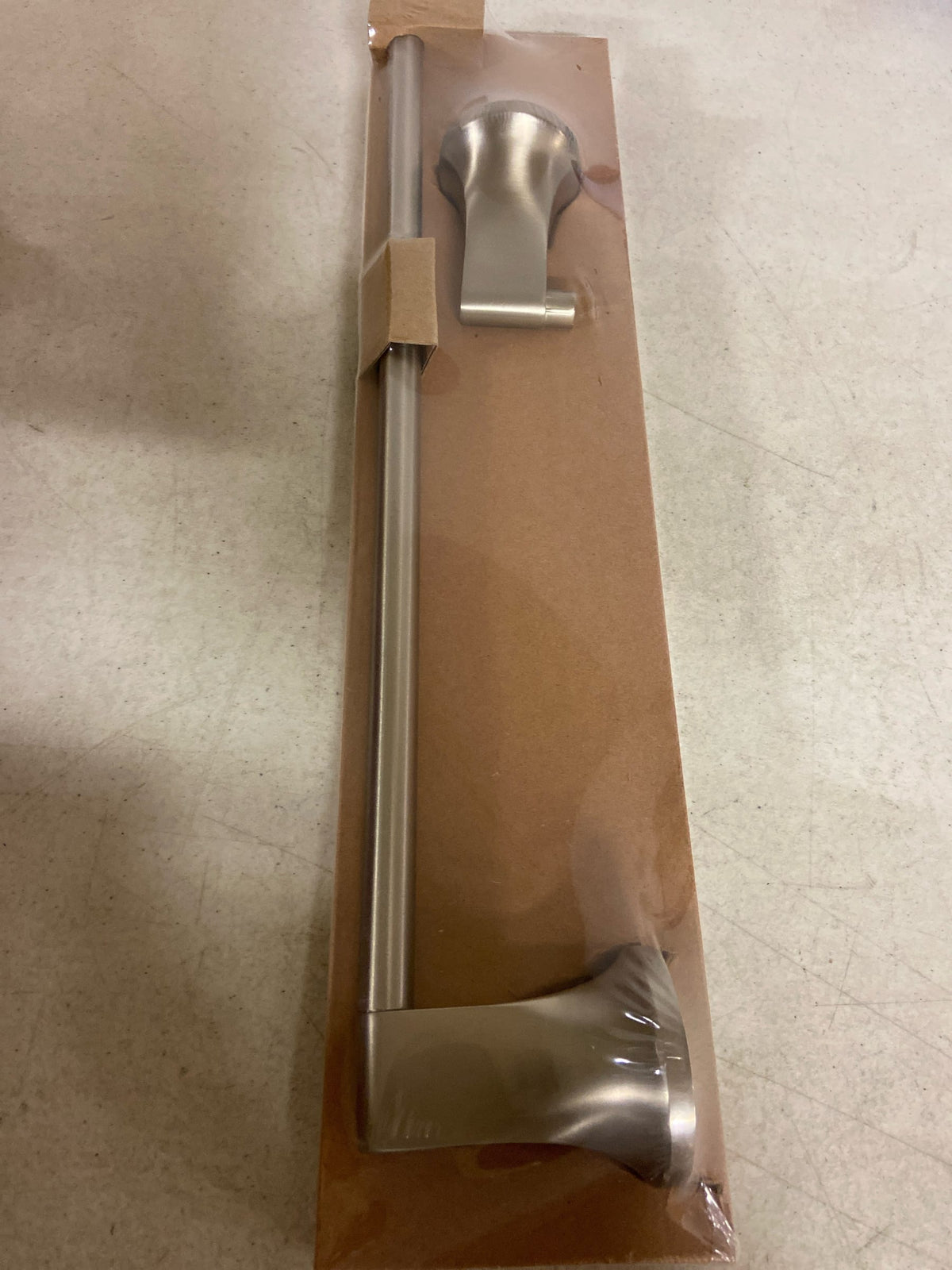 Pfister BTB-PFM1GS Pfirst Modern 18" Towel Bar - Brushed Nickel
