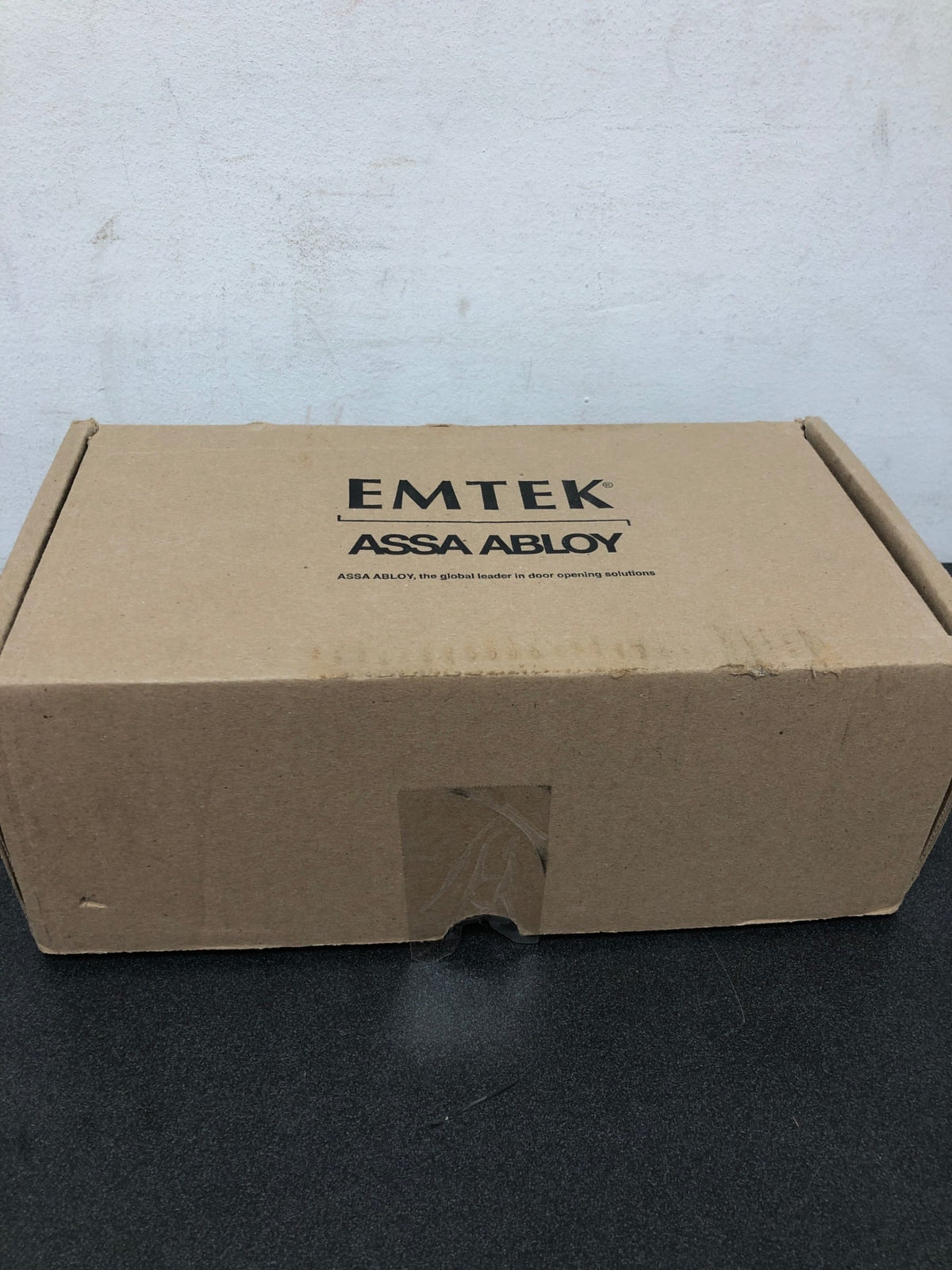 Emtek 5442MB 10 Inch Stretto Rectangular Single Cylinder Keyed Sideplate Entry Set from the Sandcast Bronze Collection - Medium Bronze