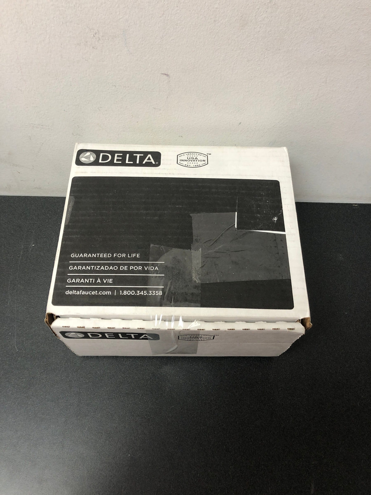 Delta T14252 Tesla Monitor 14 Series Single Function Pressure Balanced Shower Only - Less Rough-In Valve - Chrome