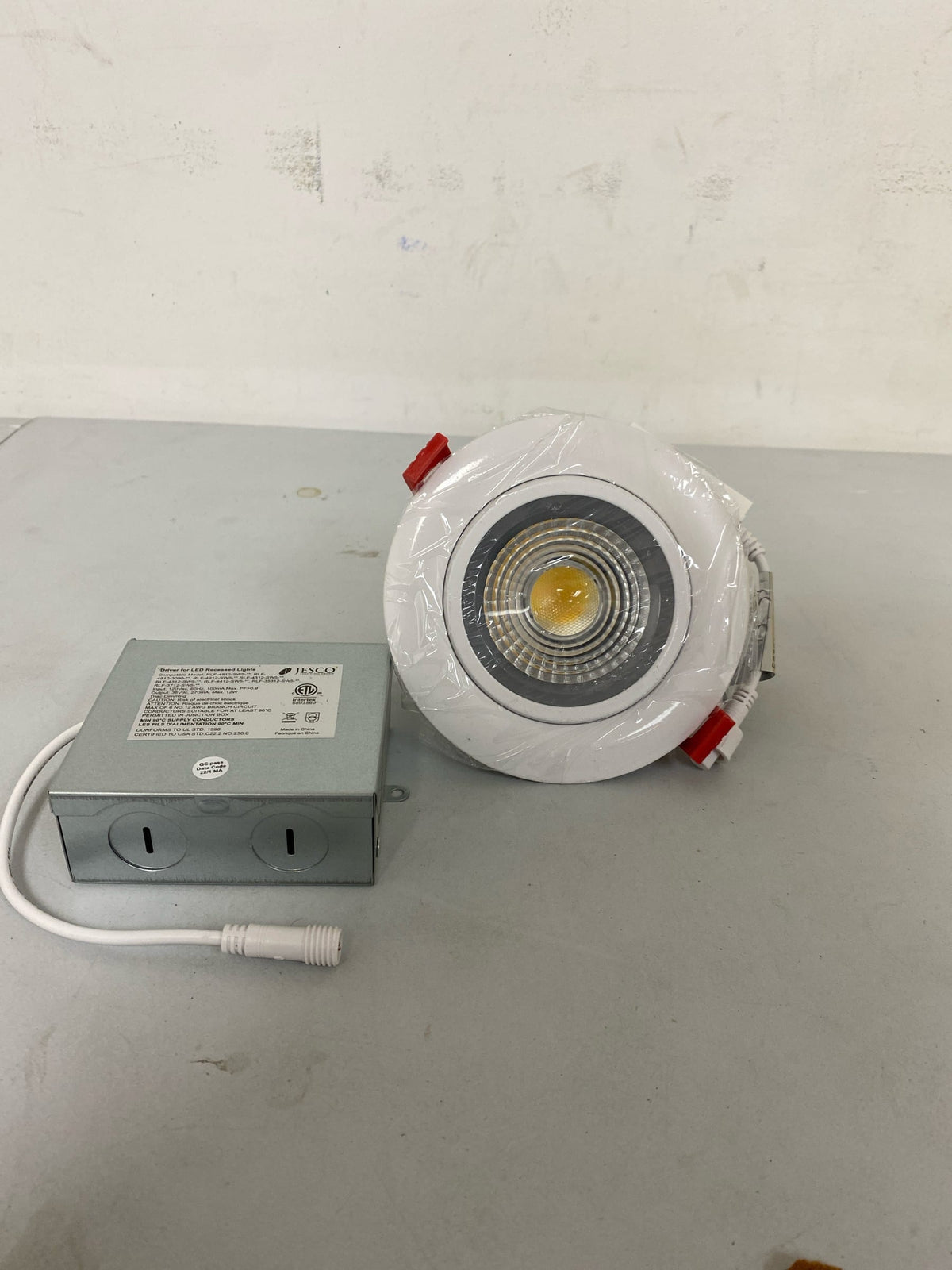 Jesco Lighting RLF-3712-SW5-WH LED Canless Recessed Fixture with 3" Adjustable Trims and Field-Adjustable Color Temperature - Airtight - White