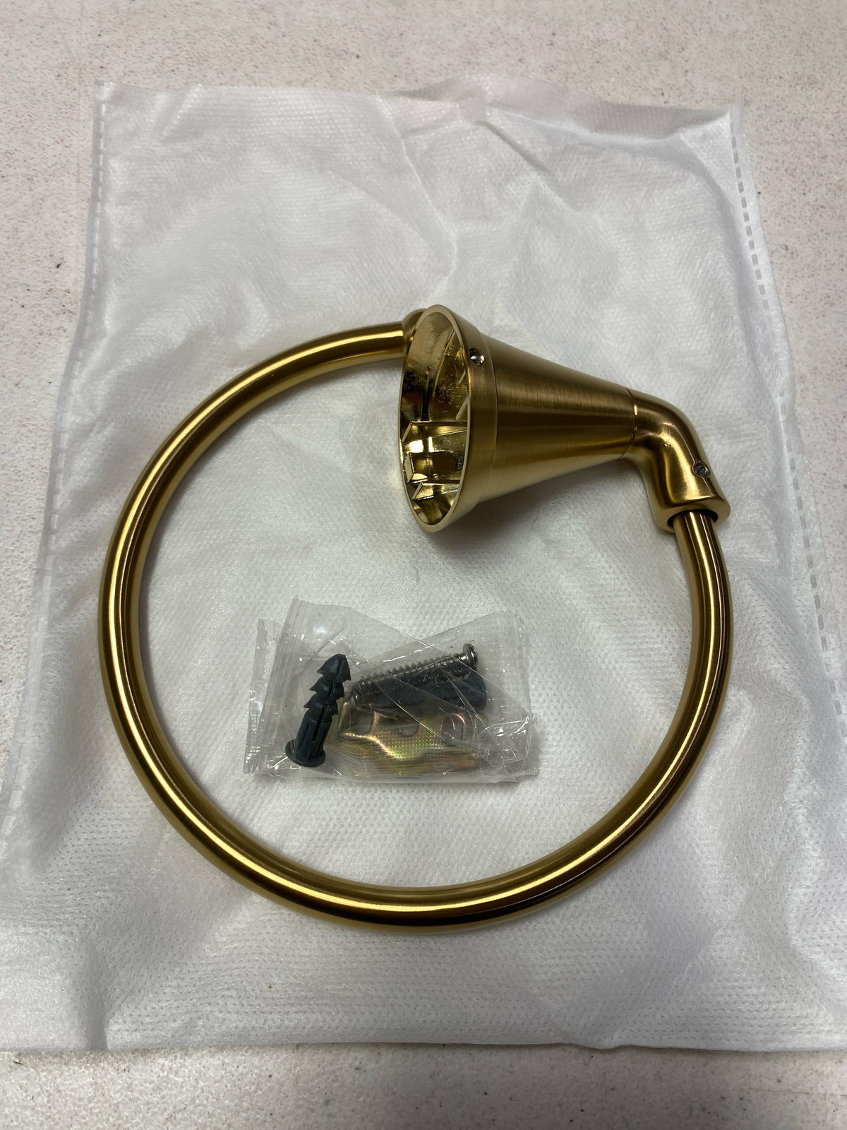 Signature Hardware SHPRTRBG Provincetown 6-1/8" Wall Mounted Towel Ring - Brushed Gold