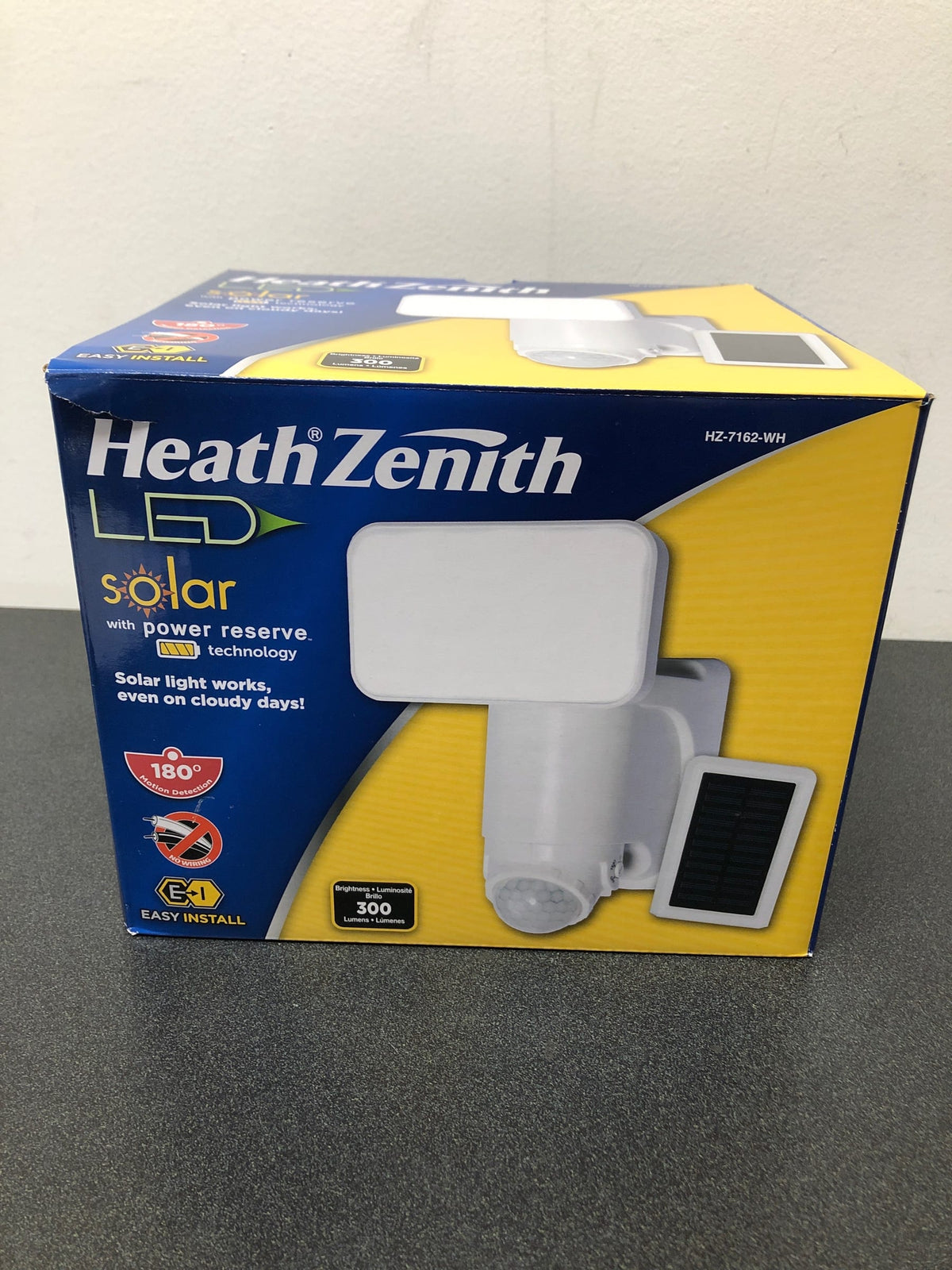 Heath Zenith HZ-7162-WH-G Single Light 7" Wide Integrated LED Outdoor Single Head Flood Light - Motion Sensor Activated and Solar Powered - White