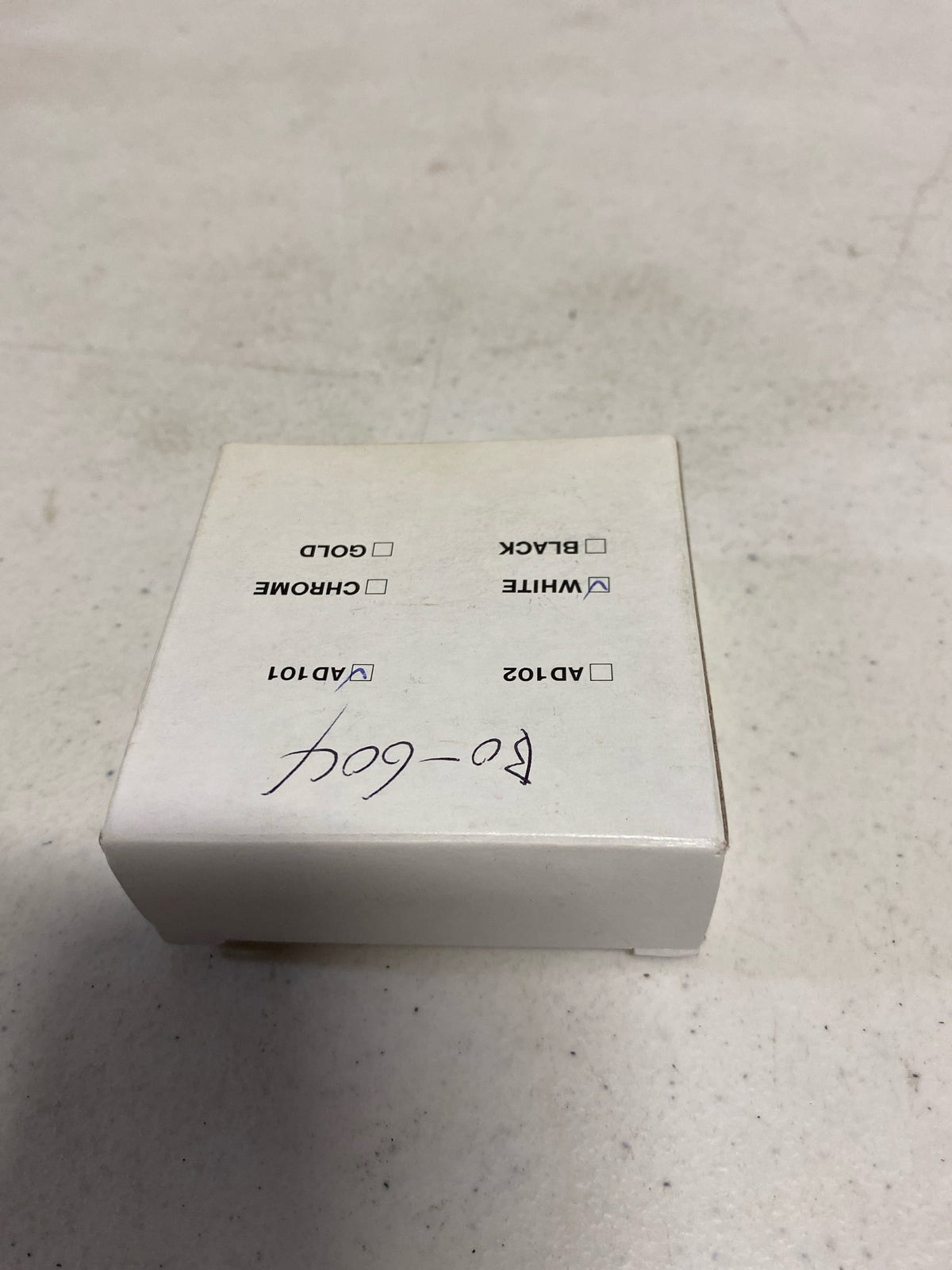 Cal Lighting BO-604-WH