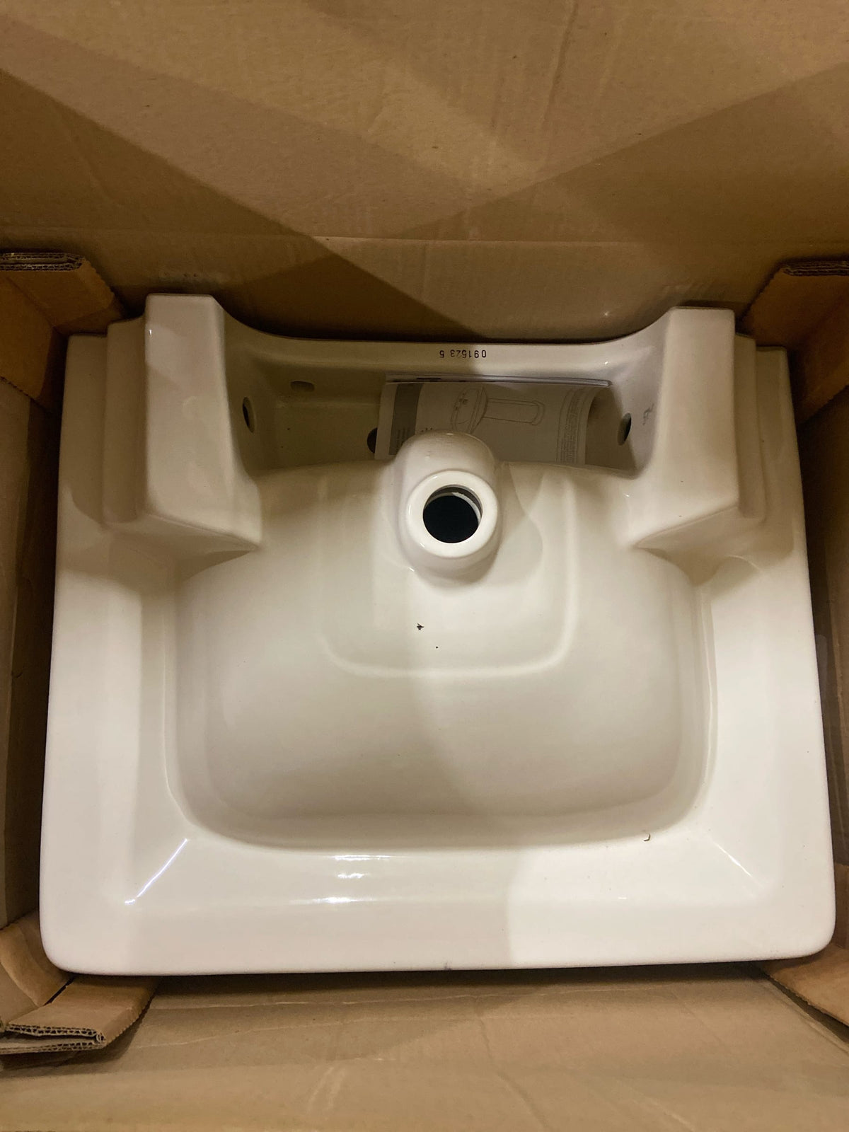 TOTO LT530.4#01 Promenade 27-1/2" Pedestal Bathroom Sink with 3 Faucet Holes Drilled and Overflow - Less Pedestal - Cotton
