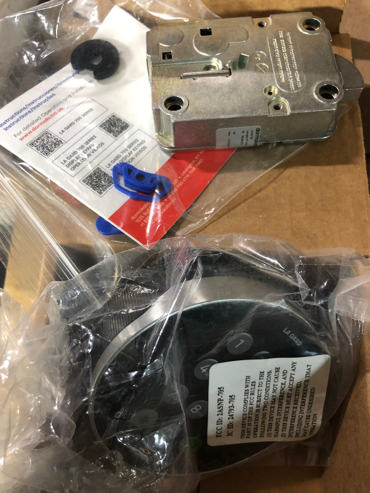 DORMA LGK-BASIC-SW-00-SC Basic Keypad & Swing Bolt Lock