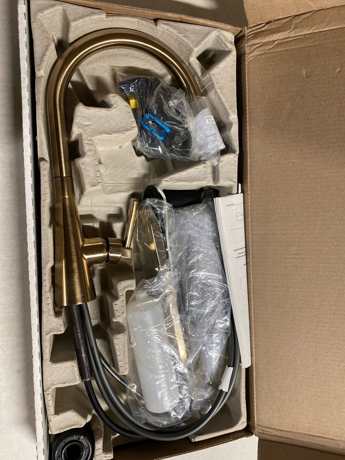 Delta 19893Z-Sd-Dst Boyd 1.8 GPM Single Hole Pull Down Kitchen Faucet - Bronze