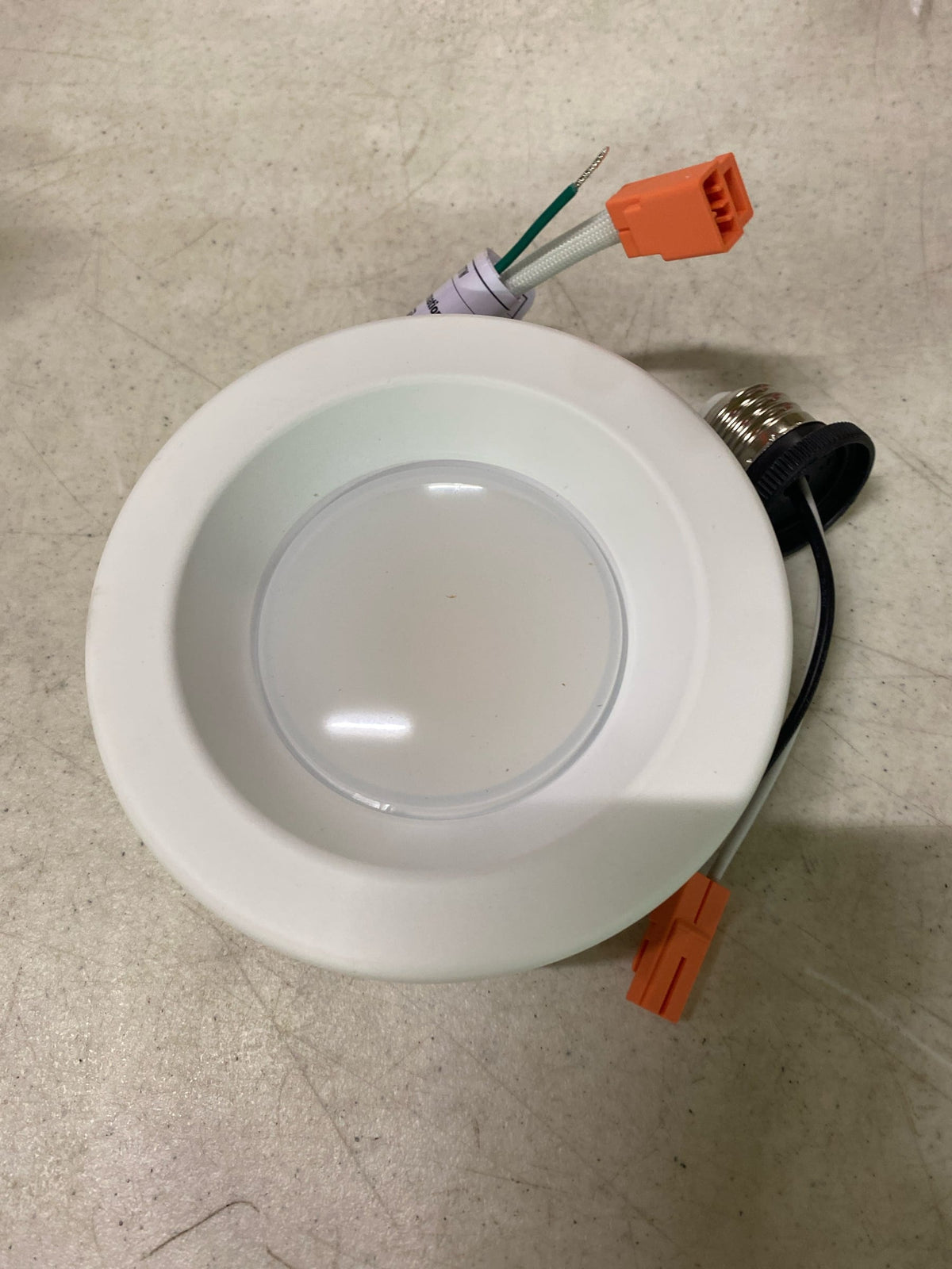 Nora NOXAC-431TWWW Onyx Tunable Retrofit Reflector Trim - 27/30/35/40/5000K, 90+CRI, 120V (White, 4")