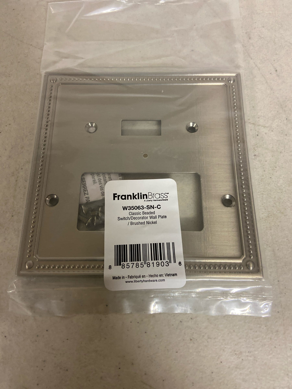 Franklin Brass W35063-SN-C Classic Beaded Single Toggle Switch and Single Rocker / GFI Outlet Wall Plate - Brushed Nickel