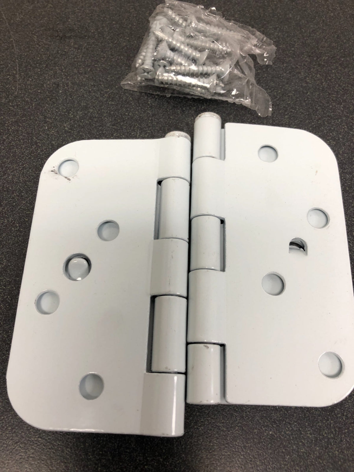 Deltana S44R5USPWBMS 4" x 4" Plain Bearing 5/8" Radius Corners Mortise Hinge - Pair - Prime Coated White