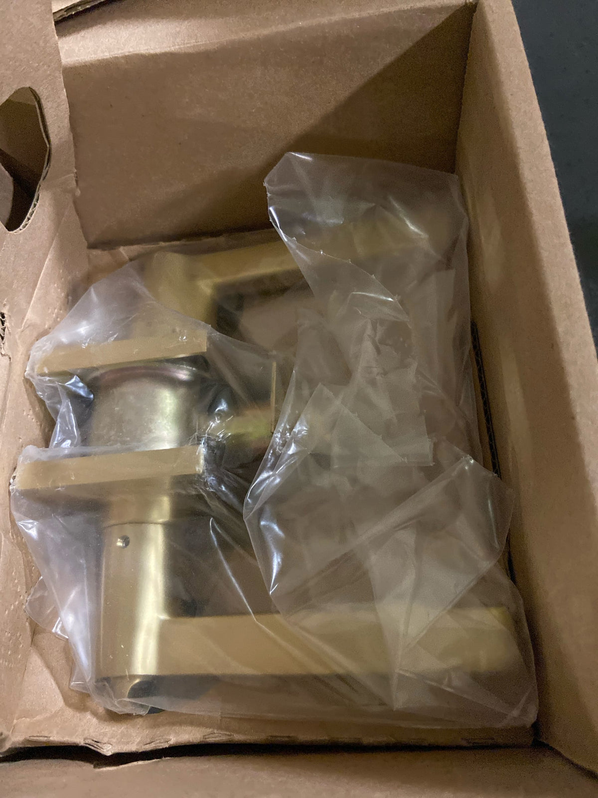 Emtek 512HLOUS4 RH Sq. Rosette Helios Single Cylinder Keyed Entry Door Lever Set - Satin Brass