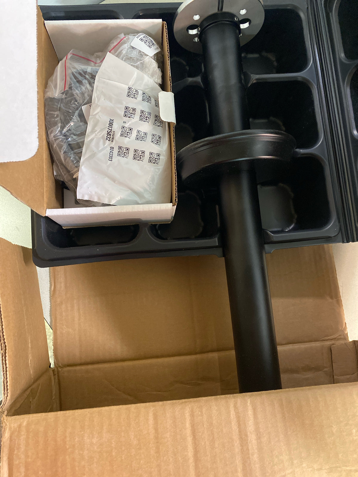 Delta T4797-BLFL-LHP Cassidy Floor Mounted Tub Filler with Built-In Diverter - Includes Hand Shower - Matte Black