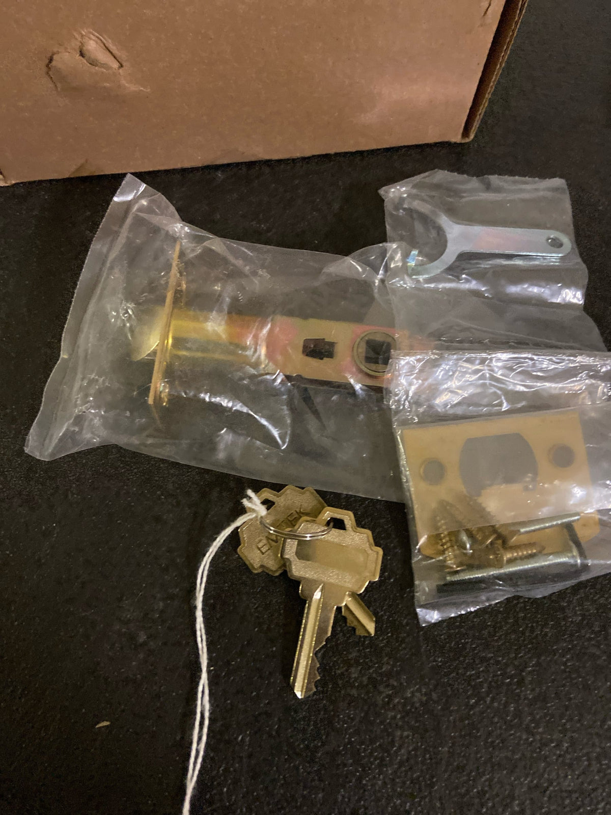 Emtek 512HLOUS4 RH Sq. Rosette Helios Single Cylinder Keyed Entry Door Lever Set - Satin Brass