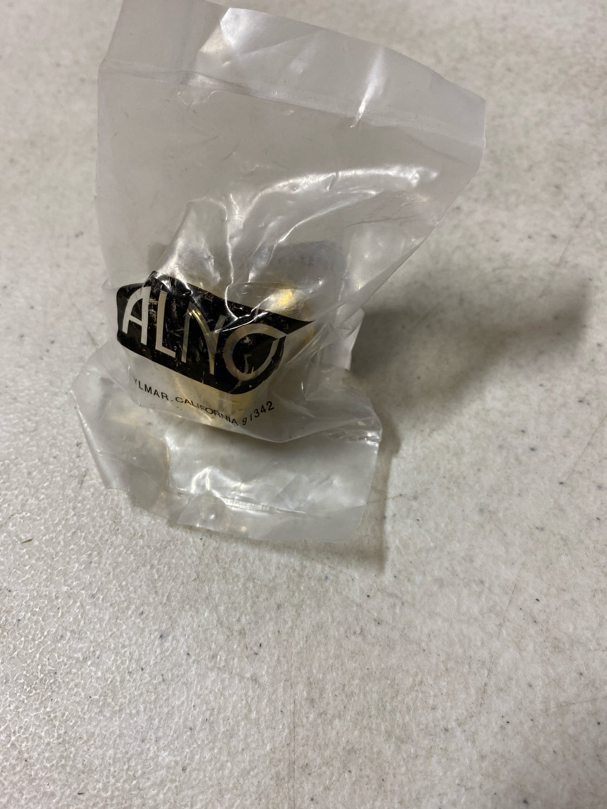 Alno A980-14-PB/NL Royale 1-1/4 Inch Solid Brass Stepped Round Mushroom Cabinet Knob / Drawer Knob - Unlacquered Brass