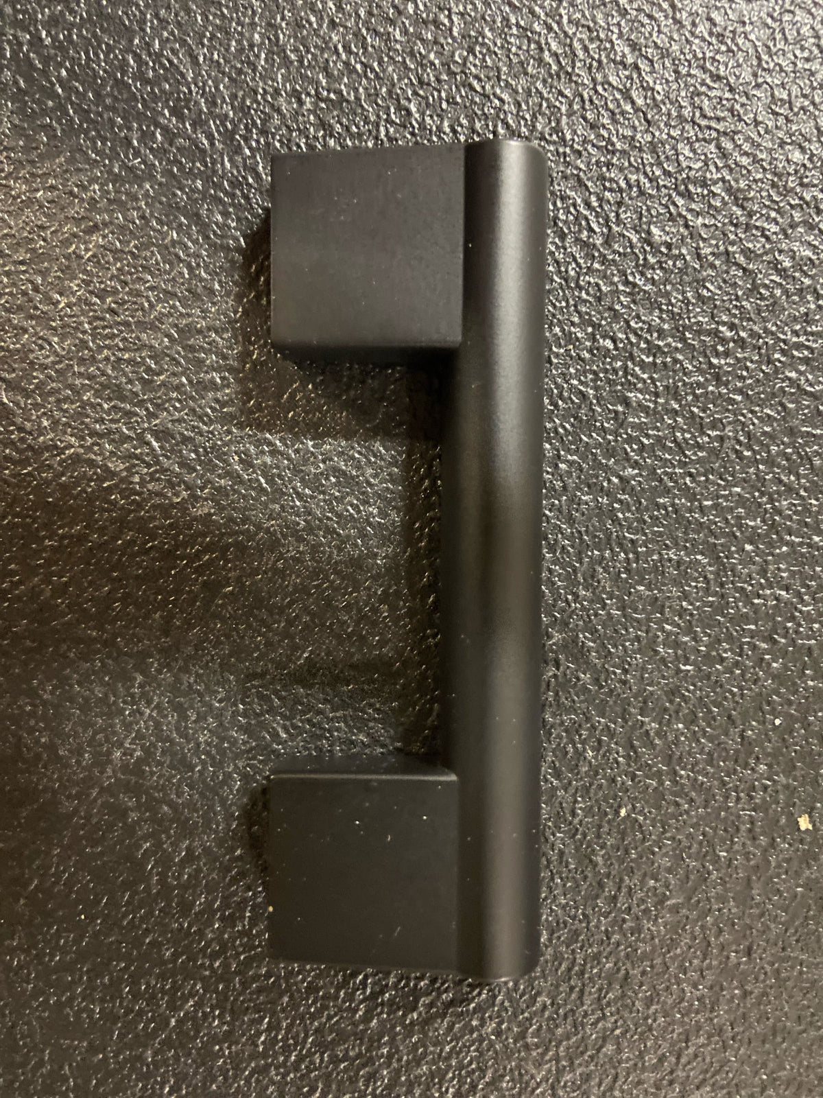 Amerock BP55530FB Versa 3 in. (76mm) Center-to-Center Matte Black Bar Cabinet Pull