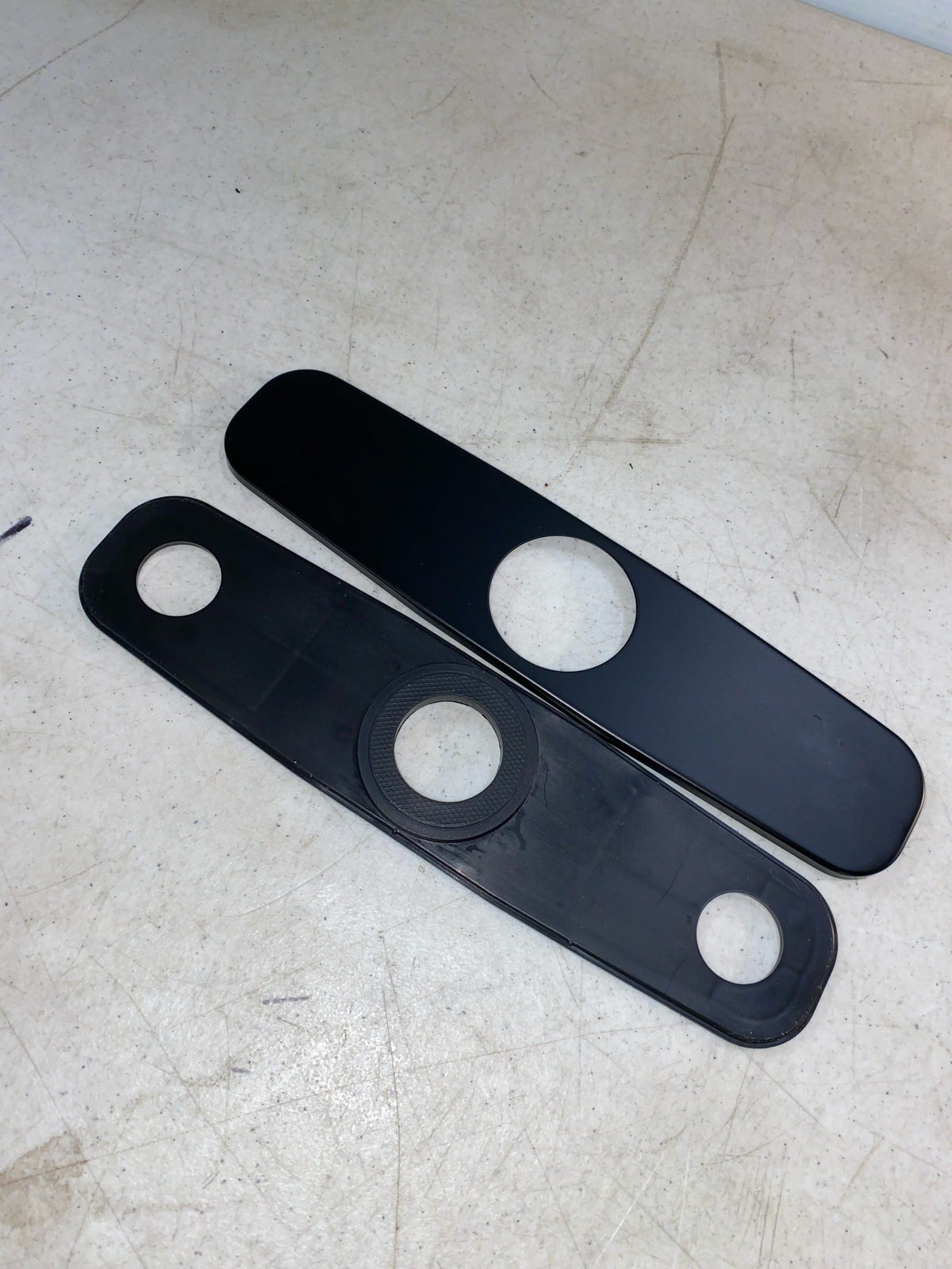 Signature Hardware OBPF1F80037 8 Inch Deck Plate, Matte Black