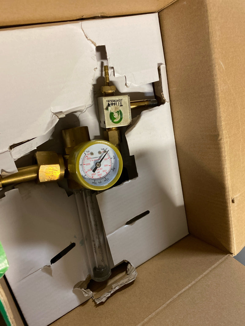 Titan Controls CO₂ Regulator - Compatible with Titan Controls CO₂ Controllers and Other CO₂ Controllers, For Gardens