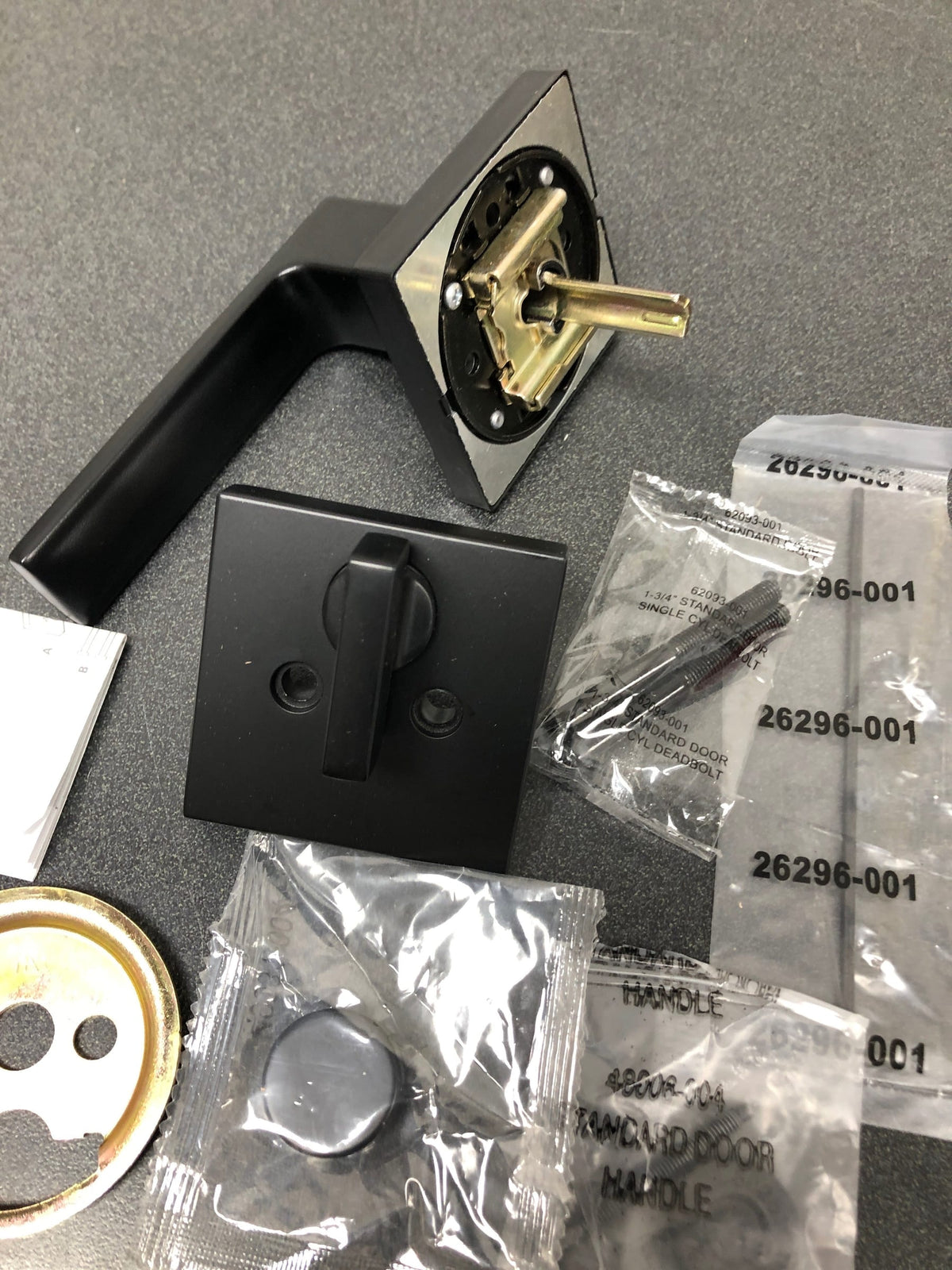 Kwikset 971SALSQT-514 Singapore Lever Single Cylinder Interior Pack with Square Rose for Handlesets - Matte Black