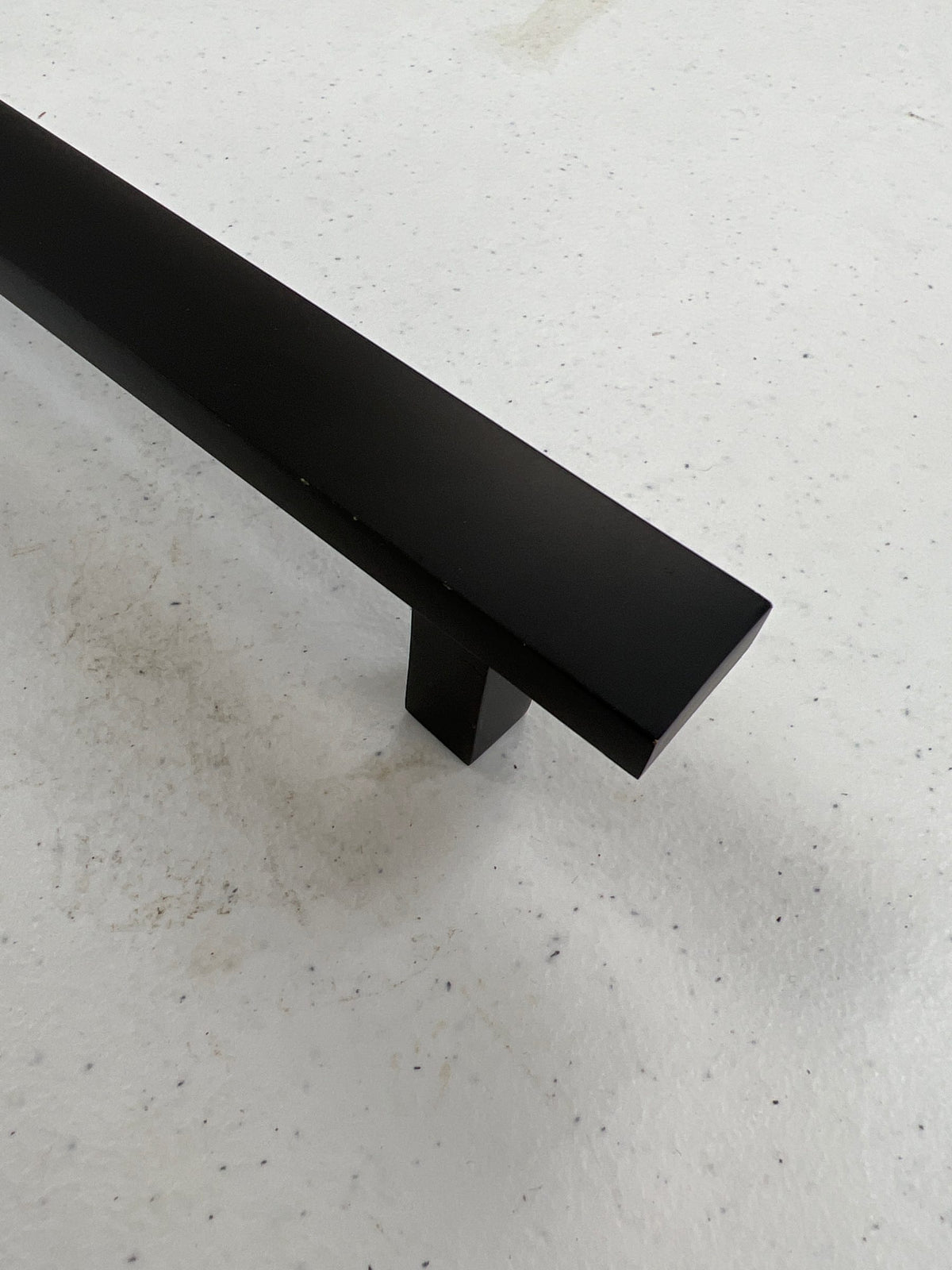 Signature Hardware 453270 18" Covello Solid Brass Appliance Pull - Matte Black