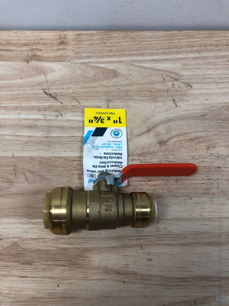 Sharkbite 22993LF 1 in. x 3/4 in. Push-to-Connect Reducing Brass Ball Valve