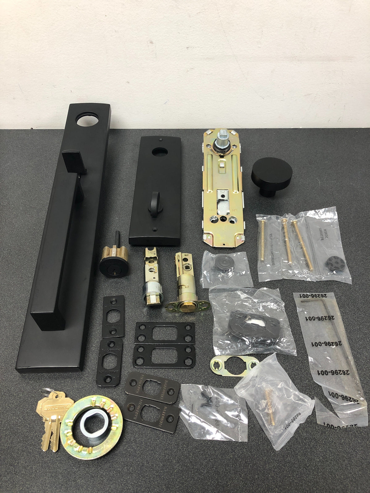 Baldwin EESANxCONCQE190 Santa Cruz Full Plate Single Cylinder Keyed Entry Handleset with Interior Contemporary Knob and Emergency Egress Function - Satin Black