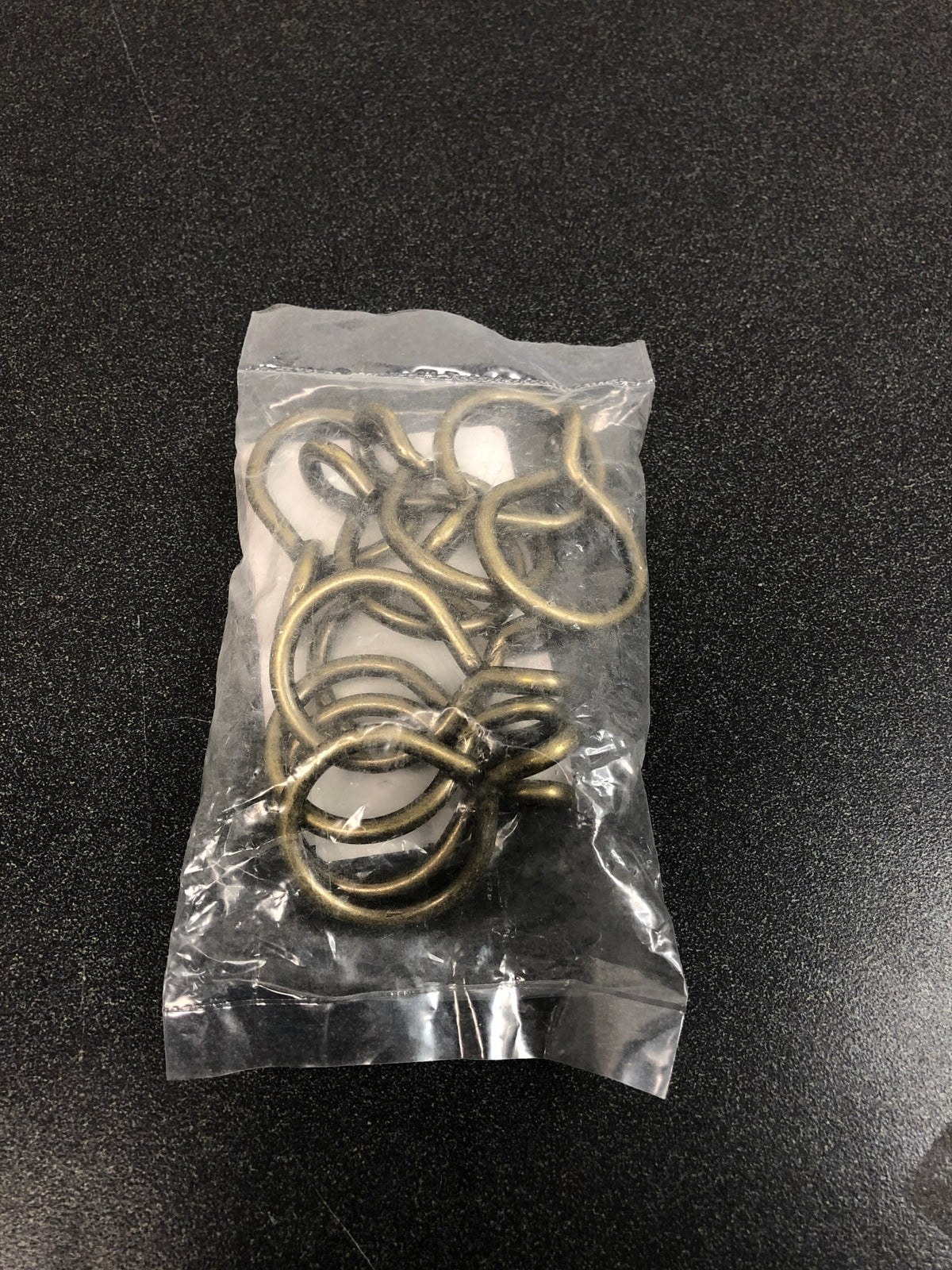 Rod desyne 1922-014 Antique Brass Curtain Rings (Set of 10)