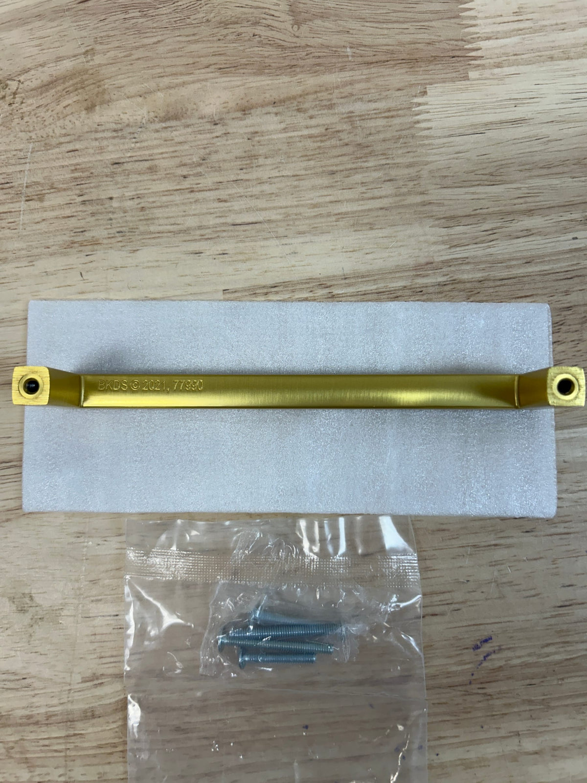 Belwith Keeler: B077990BGB - Pull, 160mm C/C