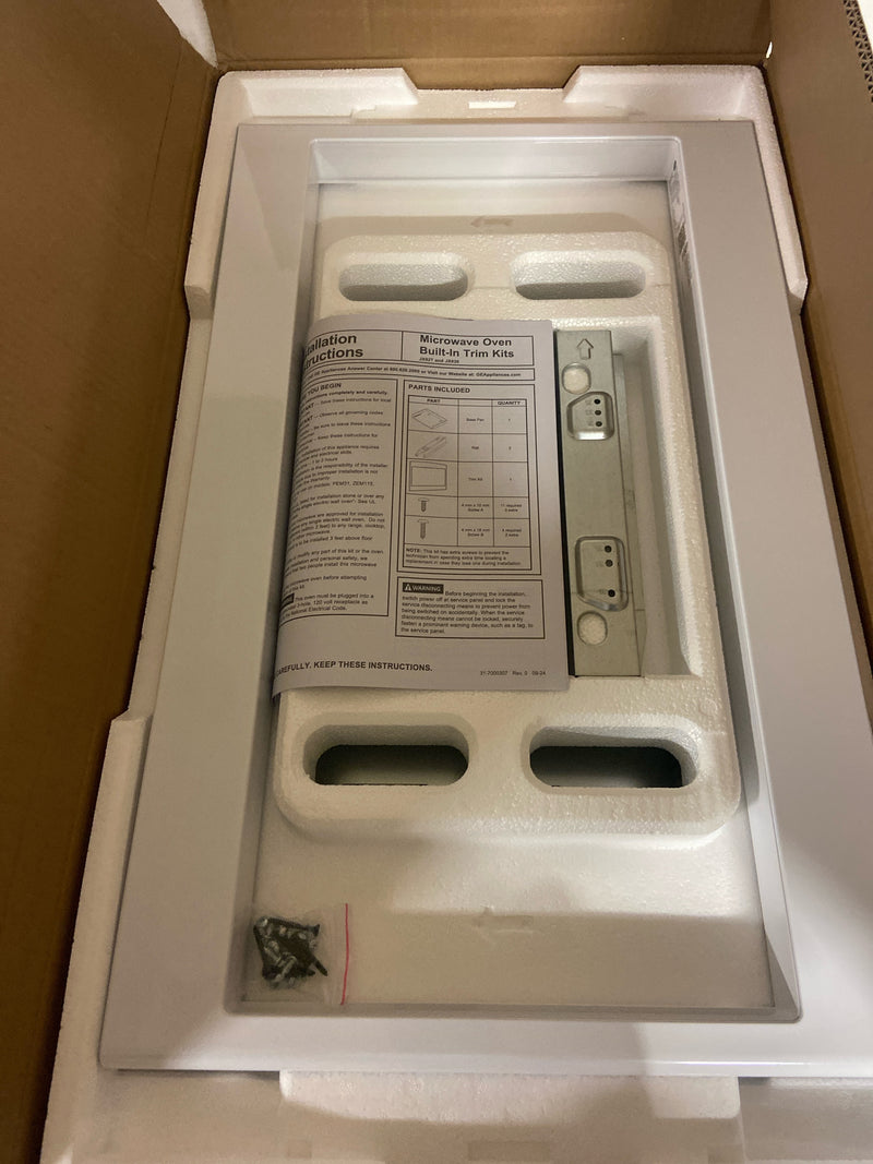 Ge JX827DFWW 27 in. Built-In Microwave Trim Kit in White