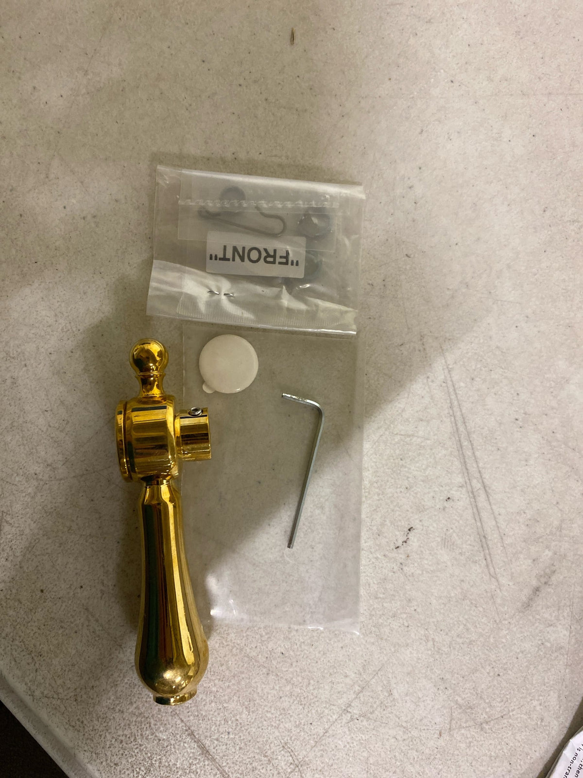 Newport Brass 2-136-03N Chesterfield Solid Brass Lever Handle - Polished Brass Uncoated (Living)