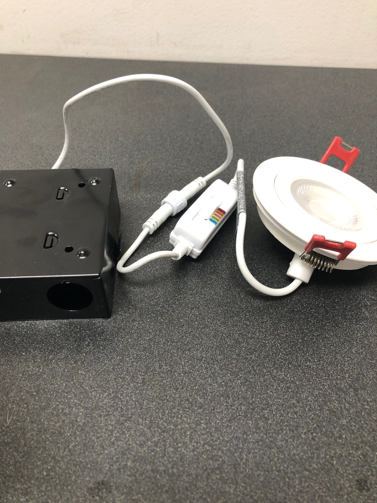Commercial electric 91916 3 in. Selectable CCT New Construction and Remodel Color Ultra-Spot Canless Recessed Integrated LED Kit