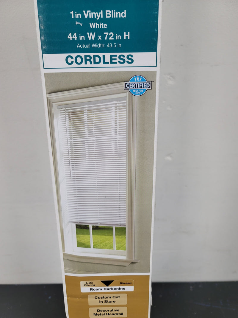 Hampton bay 10793478353194 White Cordless Room Darkening 1 in. Vinyl Mini Blind for Window or Door - 44 in. W x 72 in. L