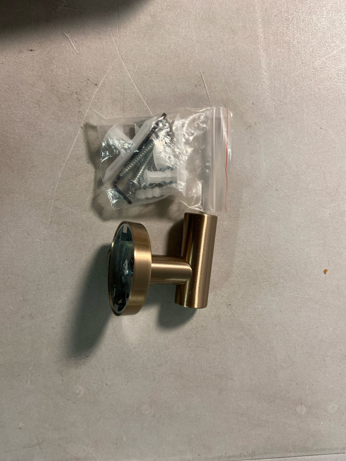 Amerock BH26542CZ Arrondi Single Robe Hook - Champagne Bronze