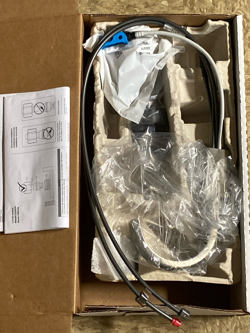 Delta 553LF-SS Vero Single Hole Bathroom Faucet with Pop-Up Drain Assembly - Includes - Brilliance Stainless